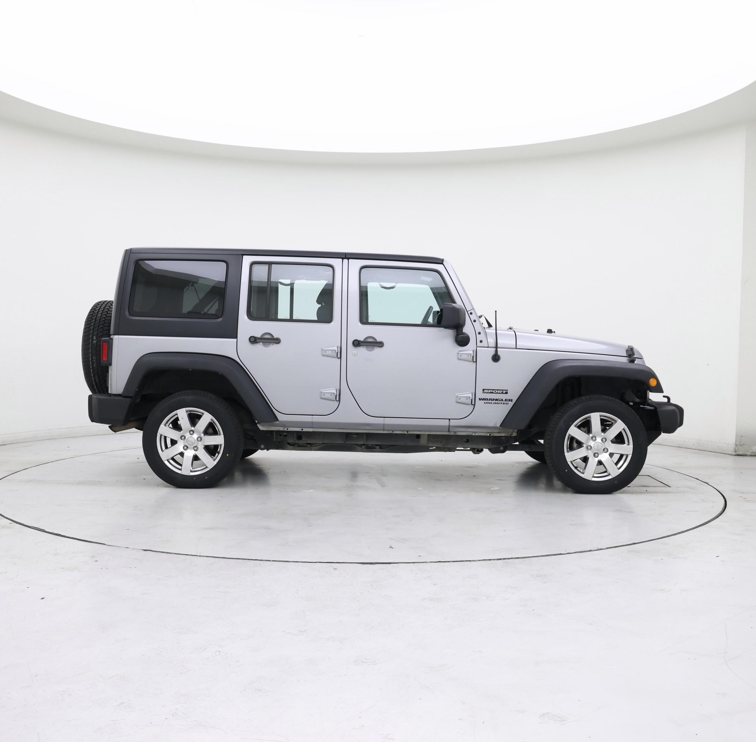 Thumbnail: 2014 Jeep Wrangler - 7