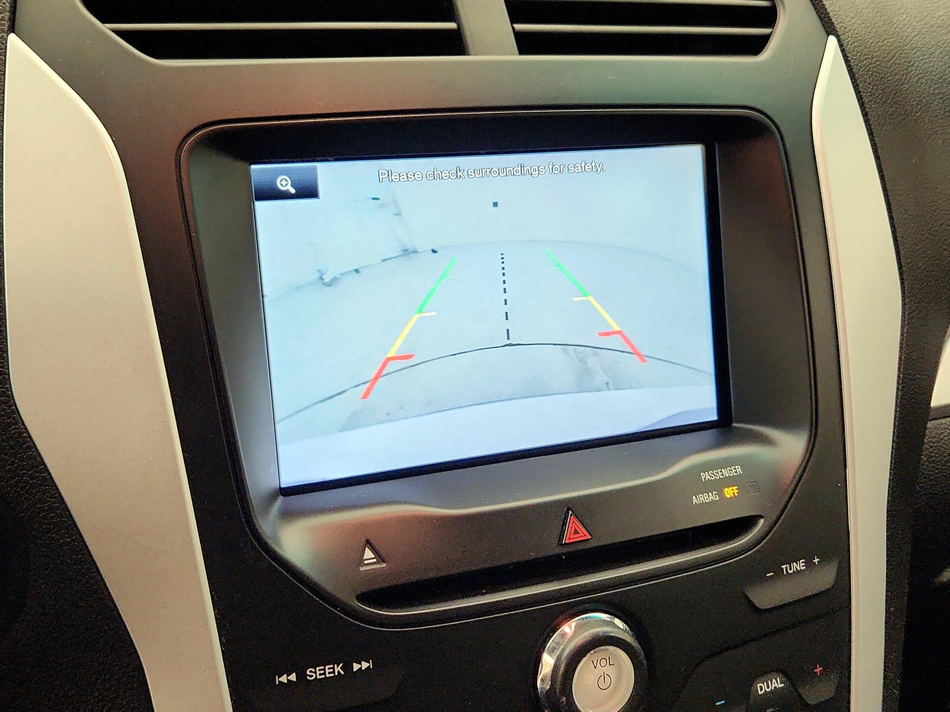 Thumbnail: 2014 Ford Explorer - 14
