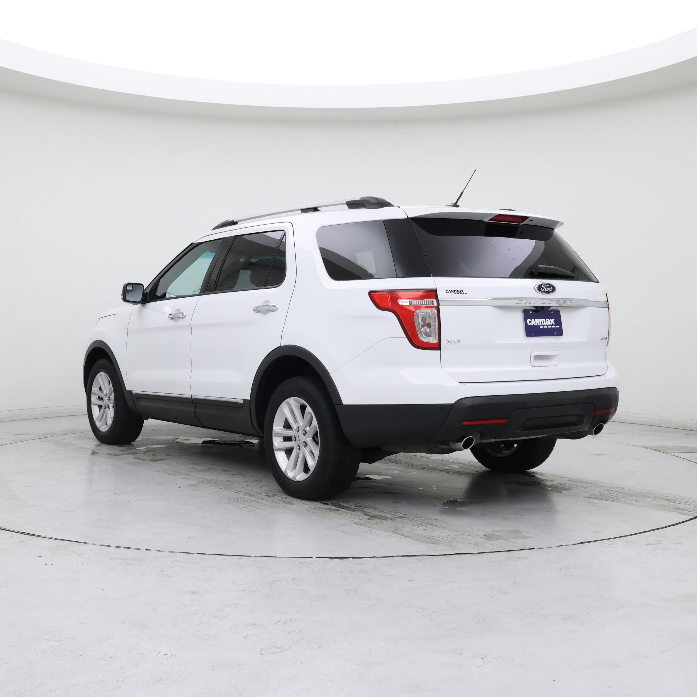 Thumbnail: 2014 Ford Explorer - 2
