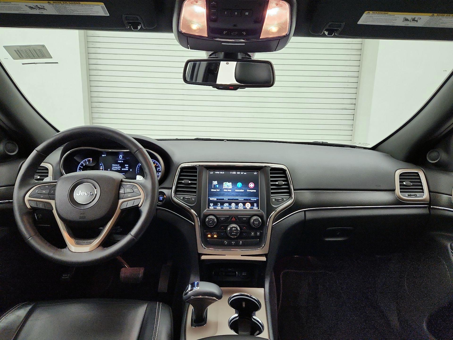 Thumbnail: 2015 Jeep Grand Cherokee - 9