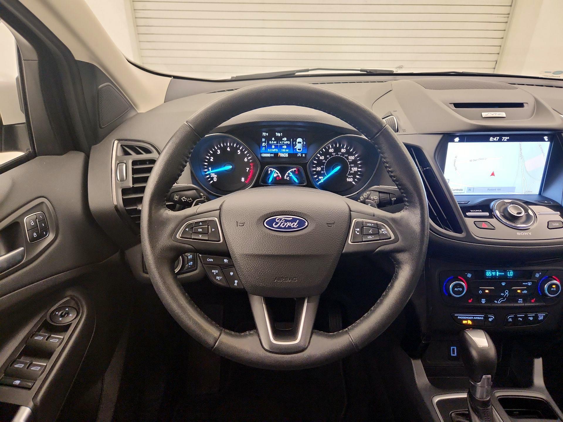 Thumbnail: 2017 Ford Escape - 10
