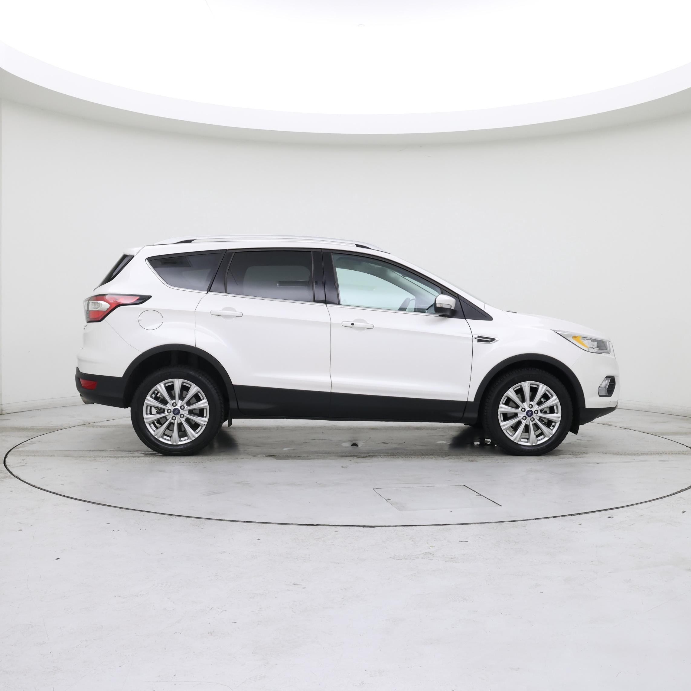 Thumbnail: 2017 Ford Escape - 7