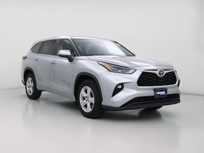 Silver 2023 Toyota Highlander Limited