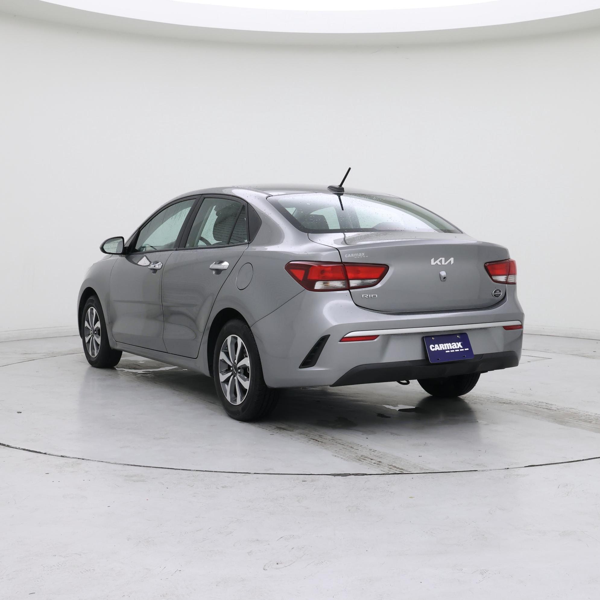 Thumbnail: 2022 Kia Rio - 2
