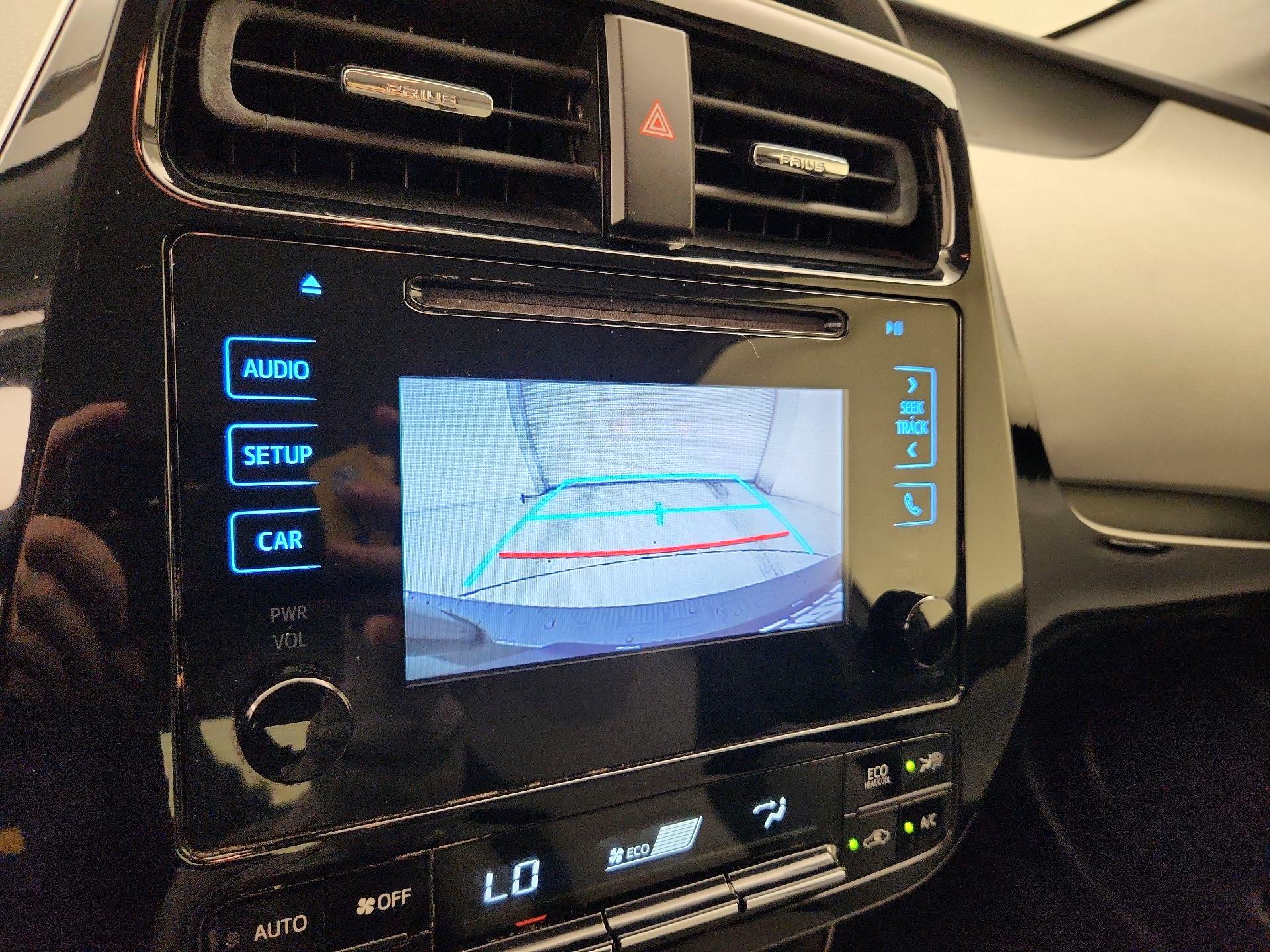 Thumbnail: 2016 Toyota Prius - 14