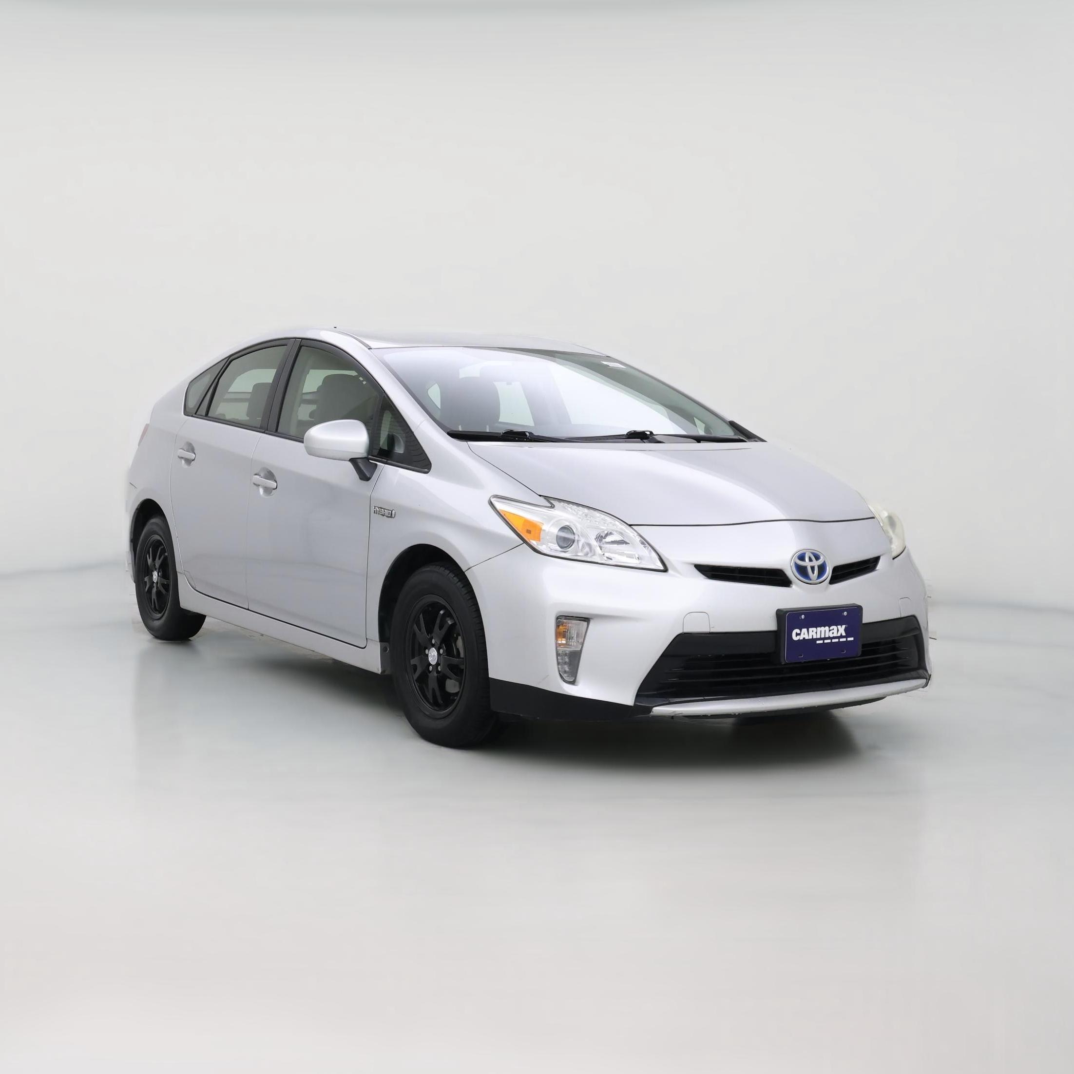 Thumbnail: 2015 Toyota Prius - 1