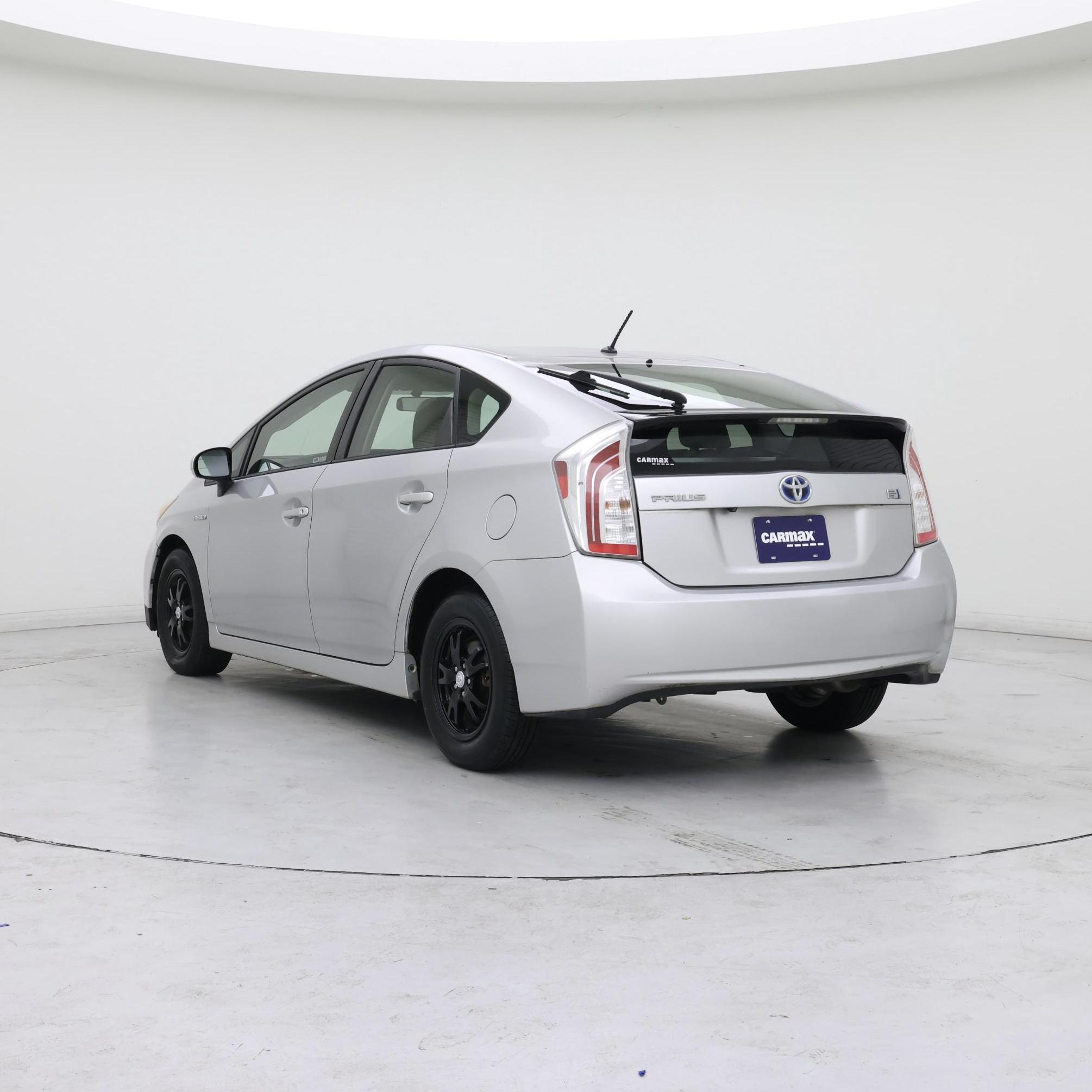Thumbnail: 2015 Toyota Prius - 2
