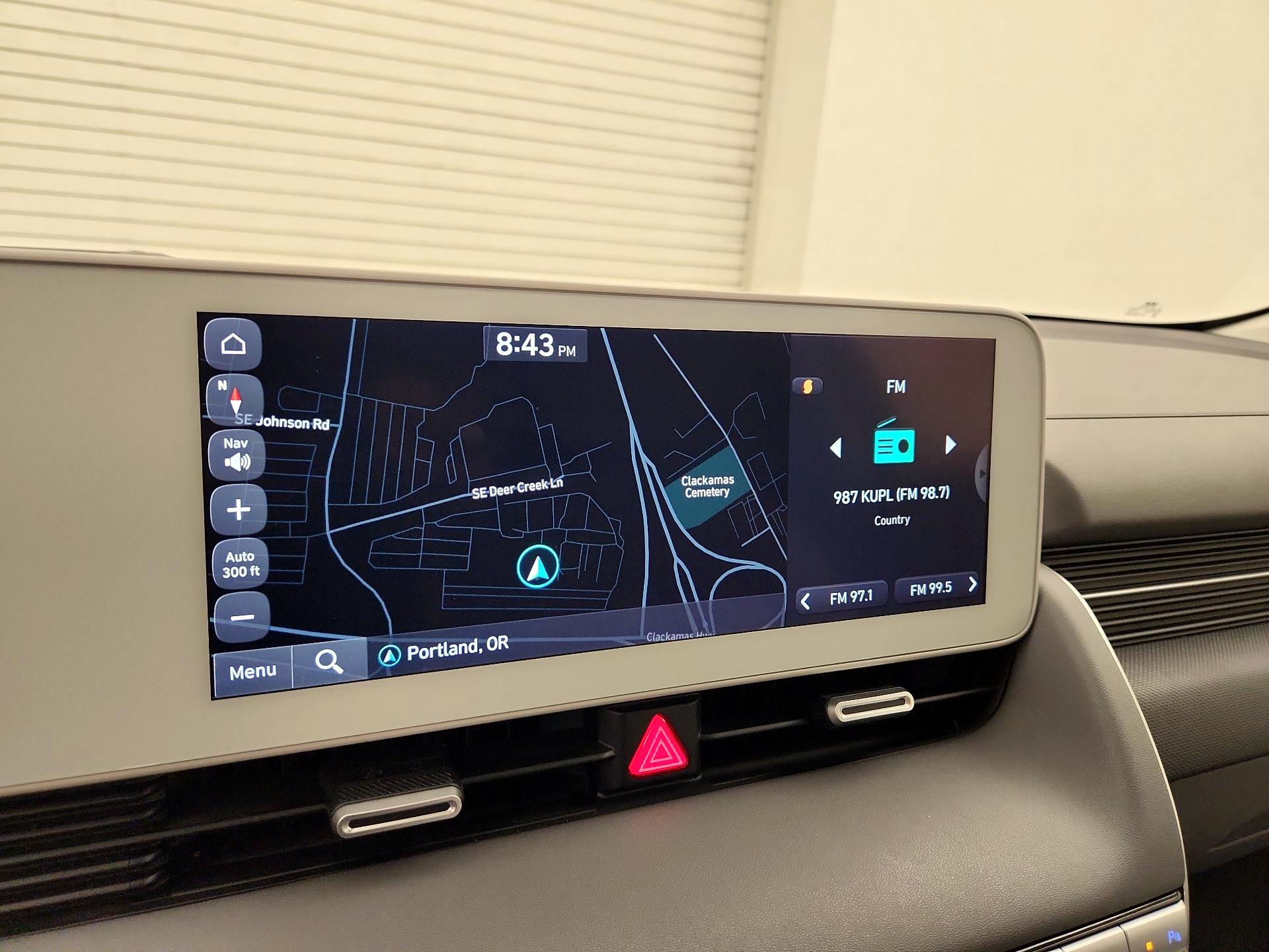 Thumbnail: 2022 Hyundai Ioniq 5 - 14