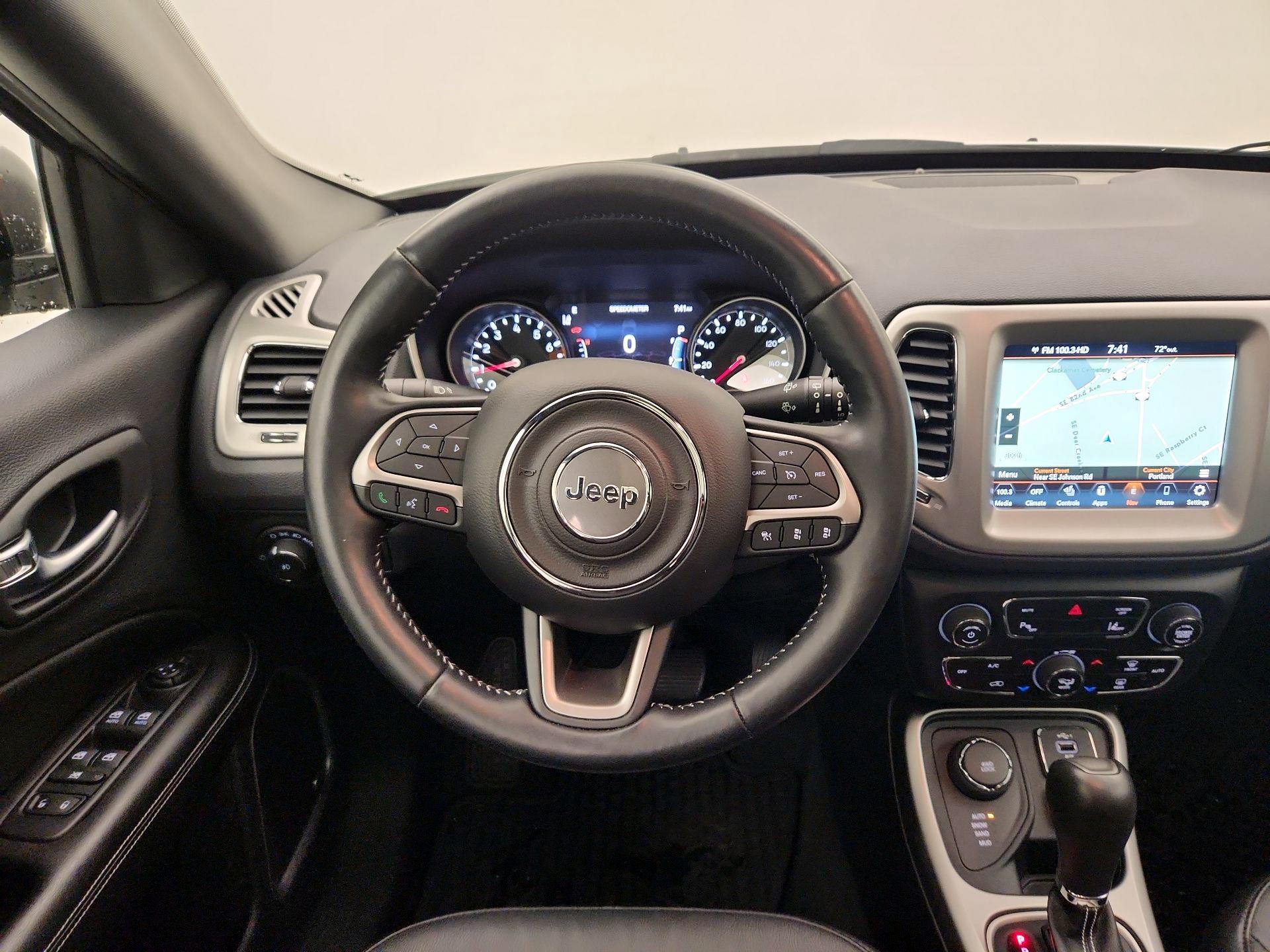 Thumbnail: 2021 Jeep Compass - 10