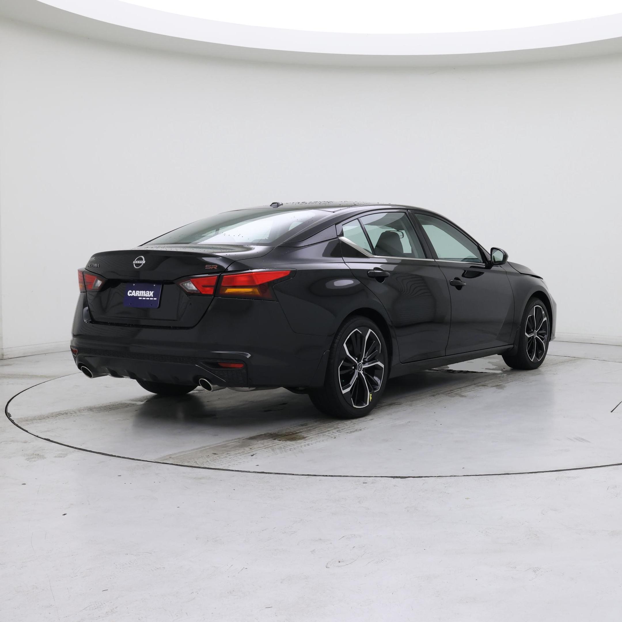 Thumbnail: 2024 Nissan Altima - 8