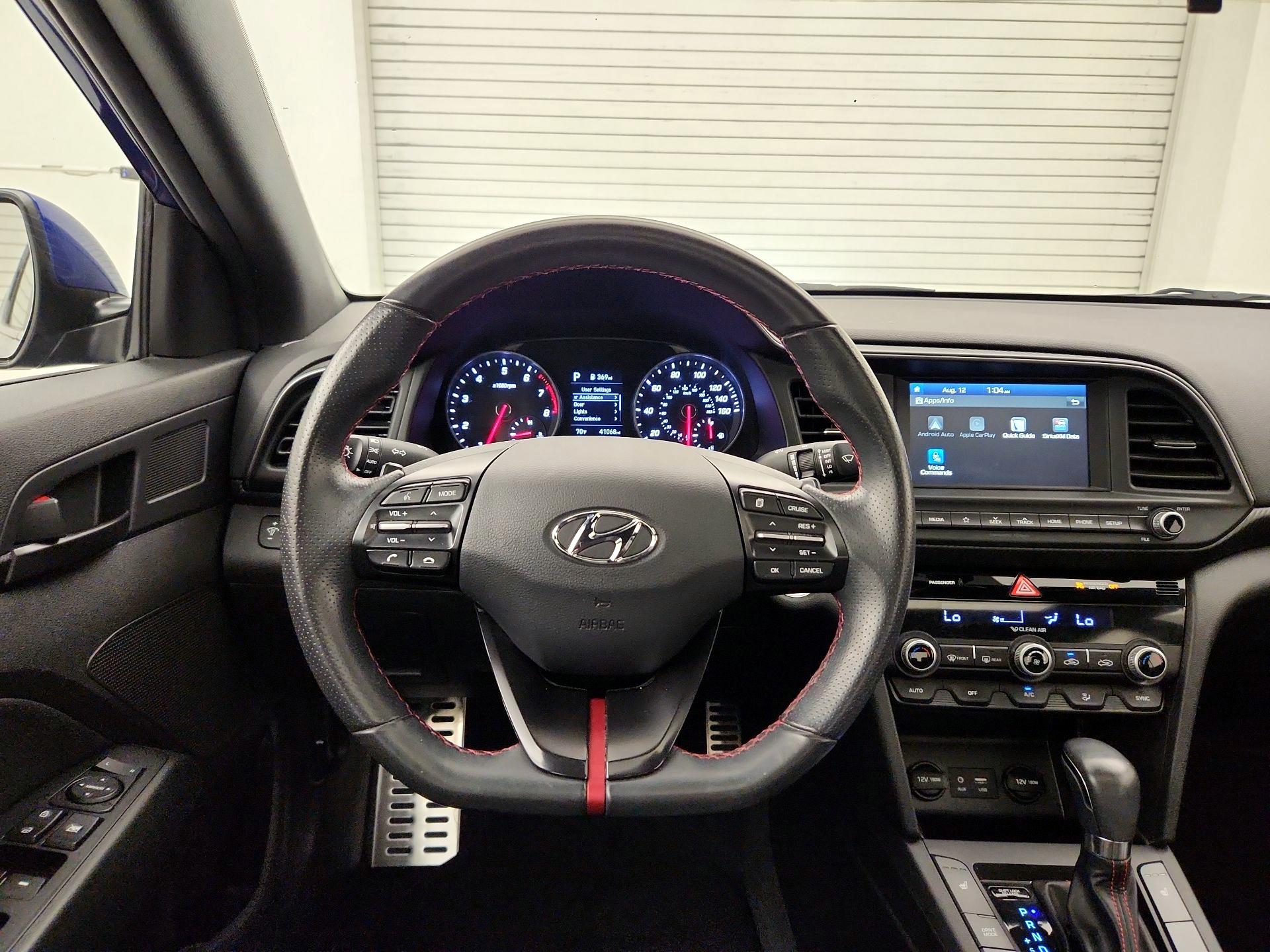 Thumbnail: 2020 Hyundai Elantra - 10
