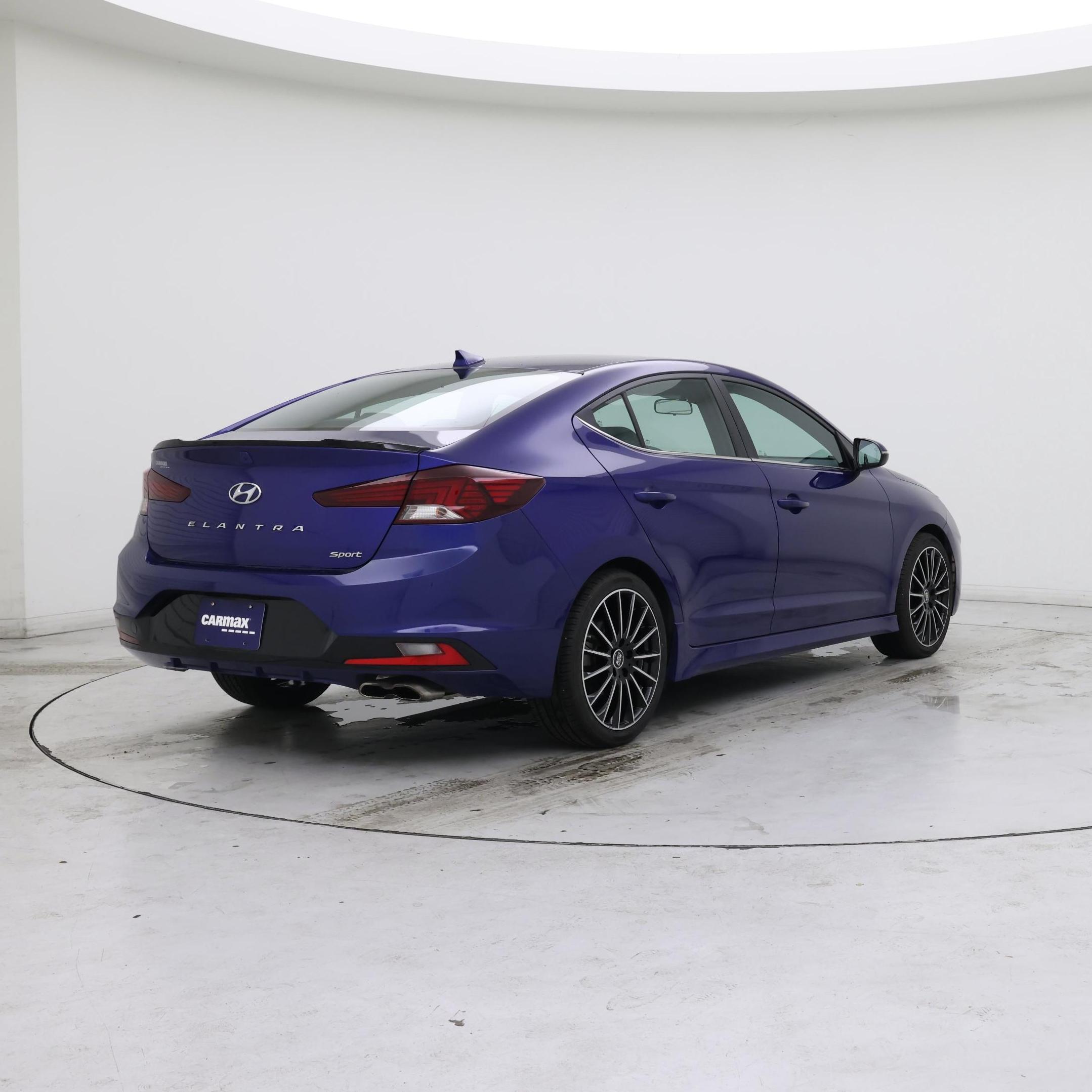 Thumbnail: 2020 Hyundai Elantra - 8