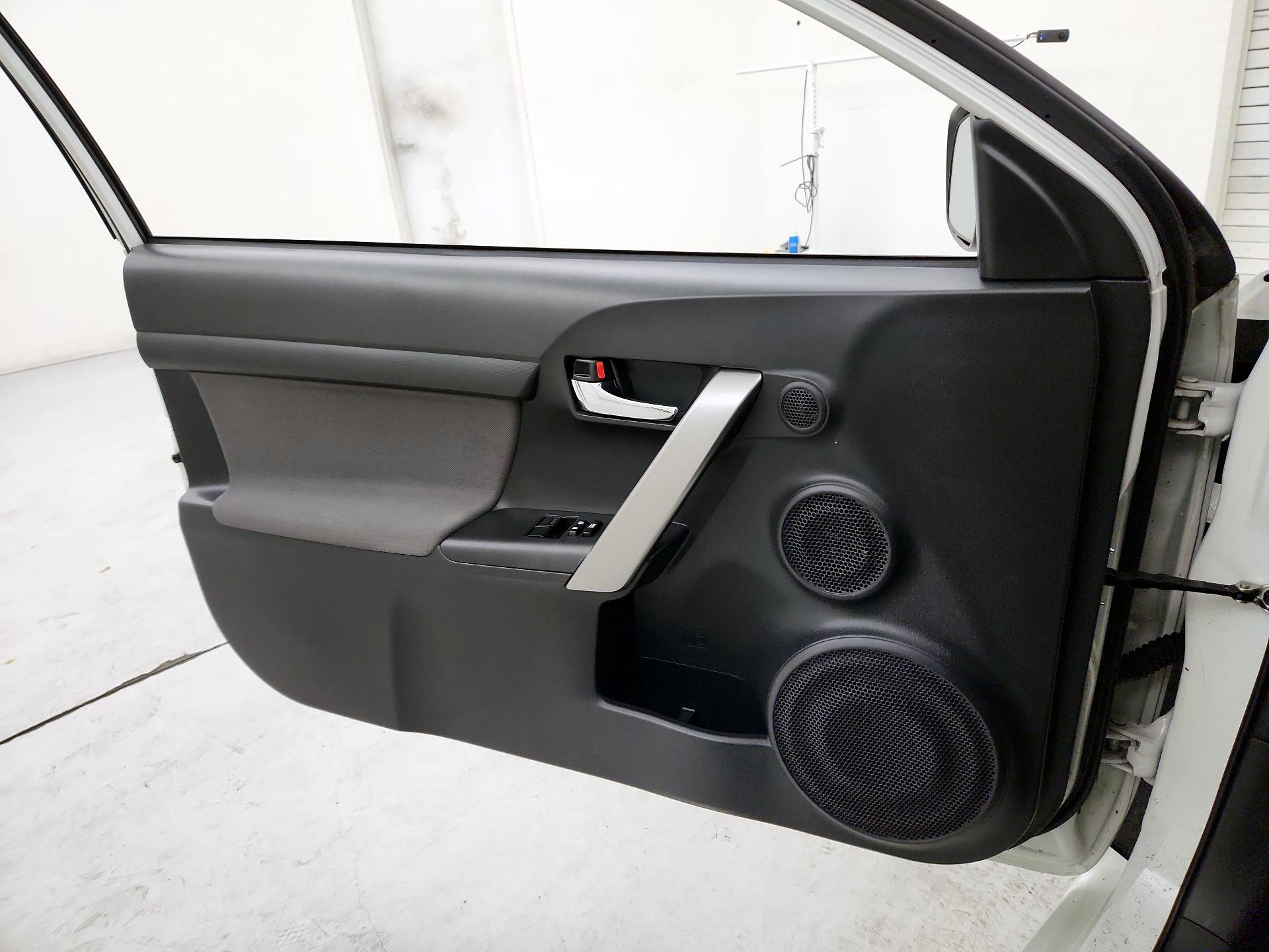 Thumbnail: 2016 Scion tC - 12