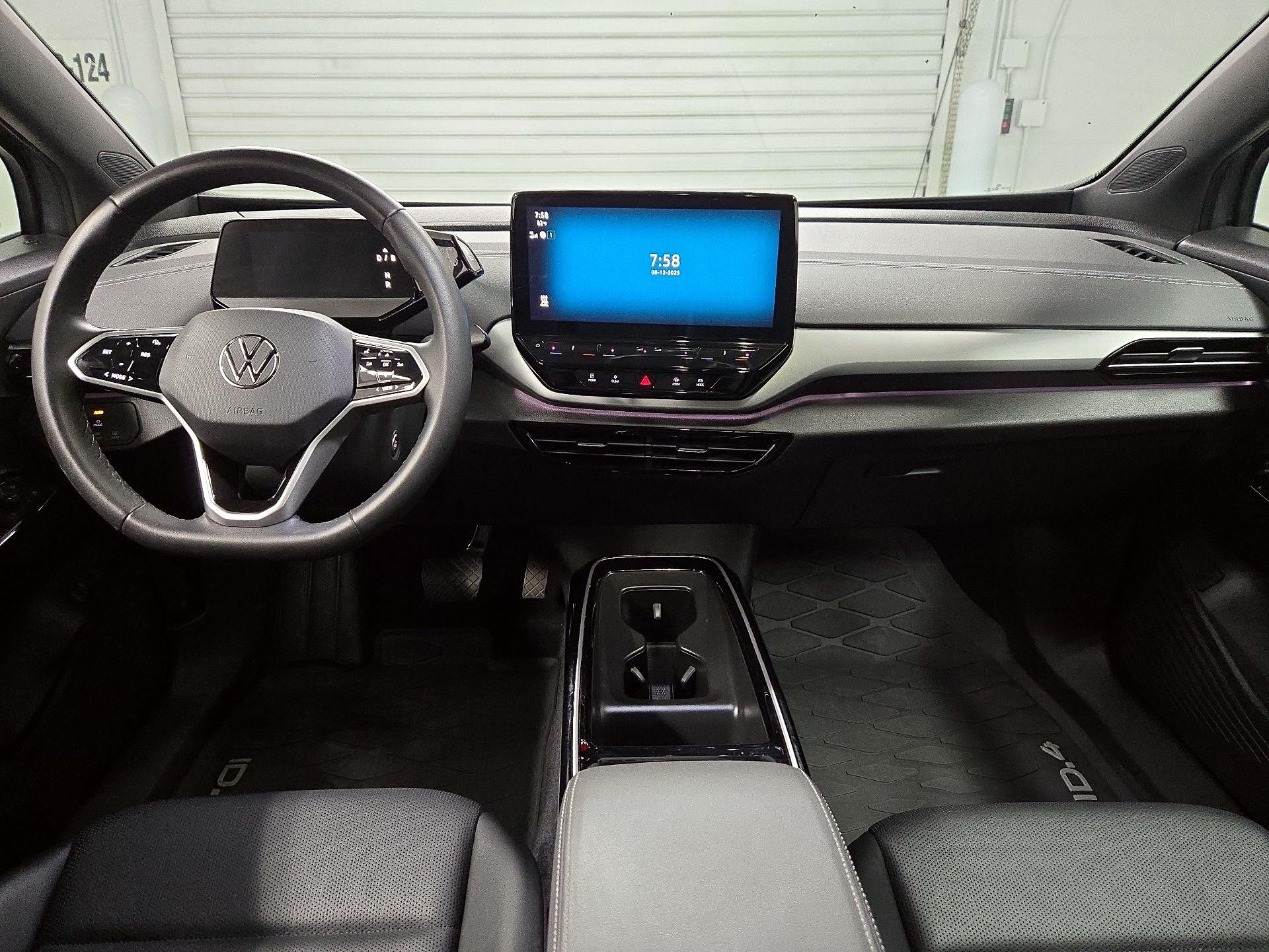 Thumbnail: 2023 Volkswagen ID.4 - 9