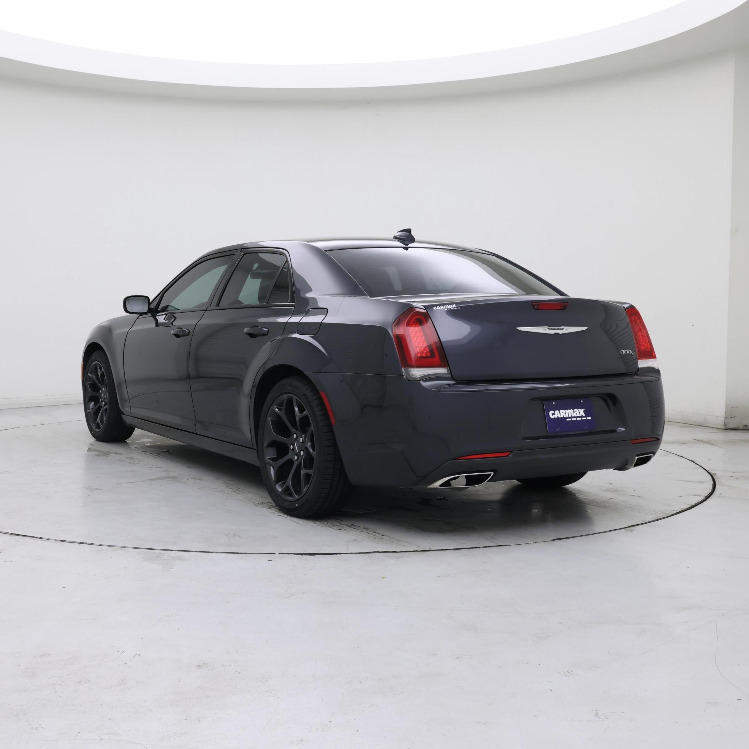 Thumbnail: 2019 Chrysler 300 - 2