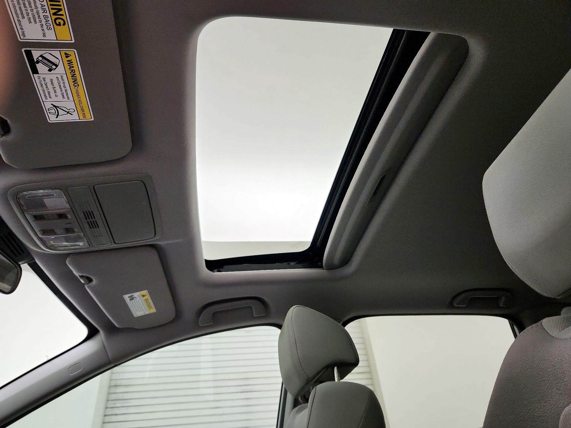 Thumbnail: 2018 Honda CR-V - 19