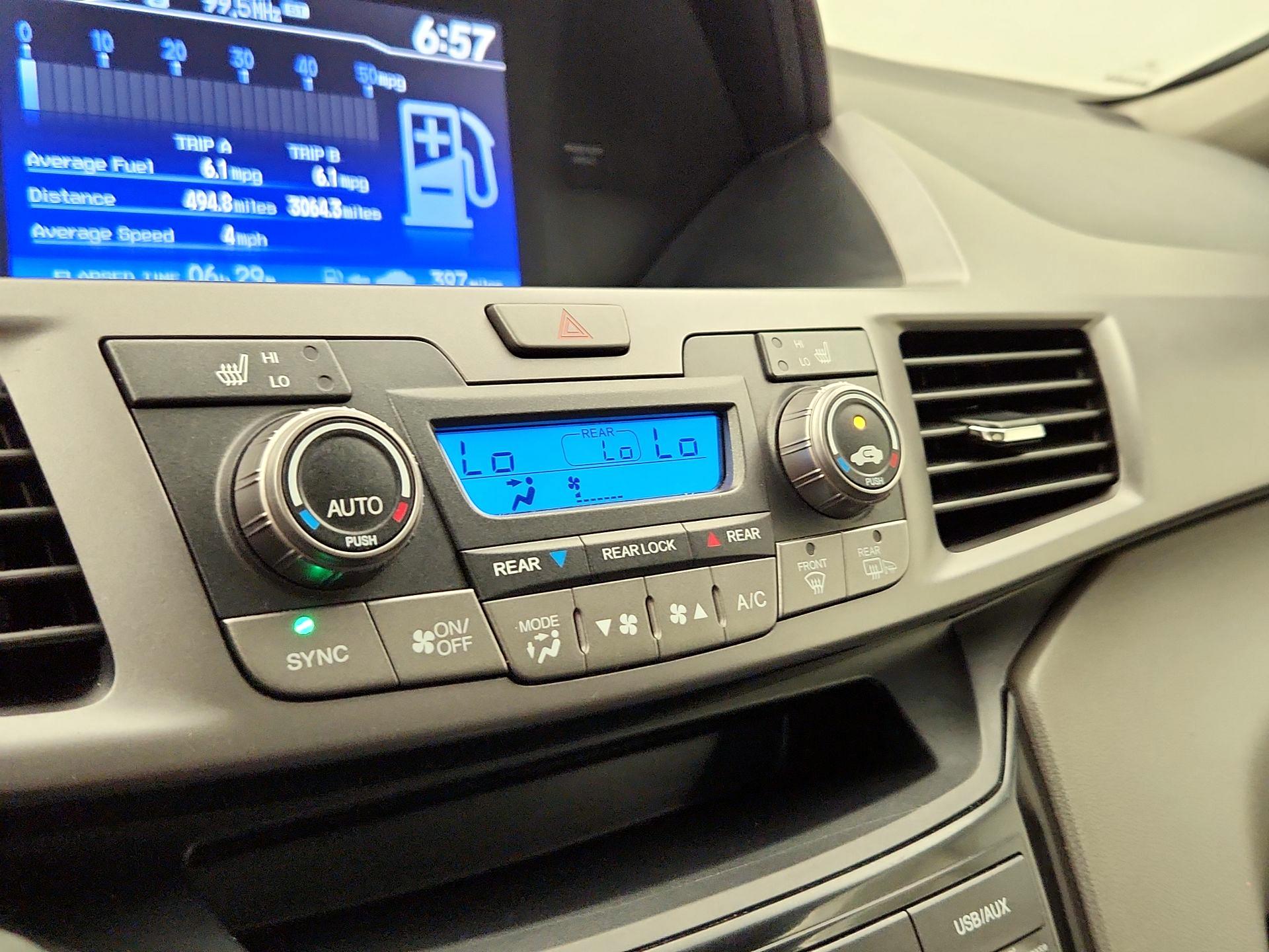 Thumbnail: 2013 Honda Odyssey - 16