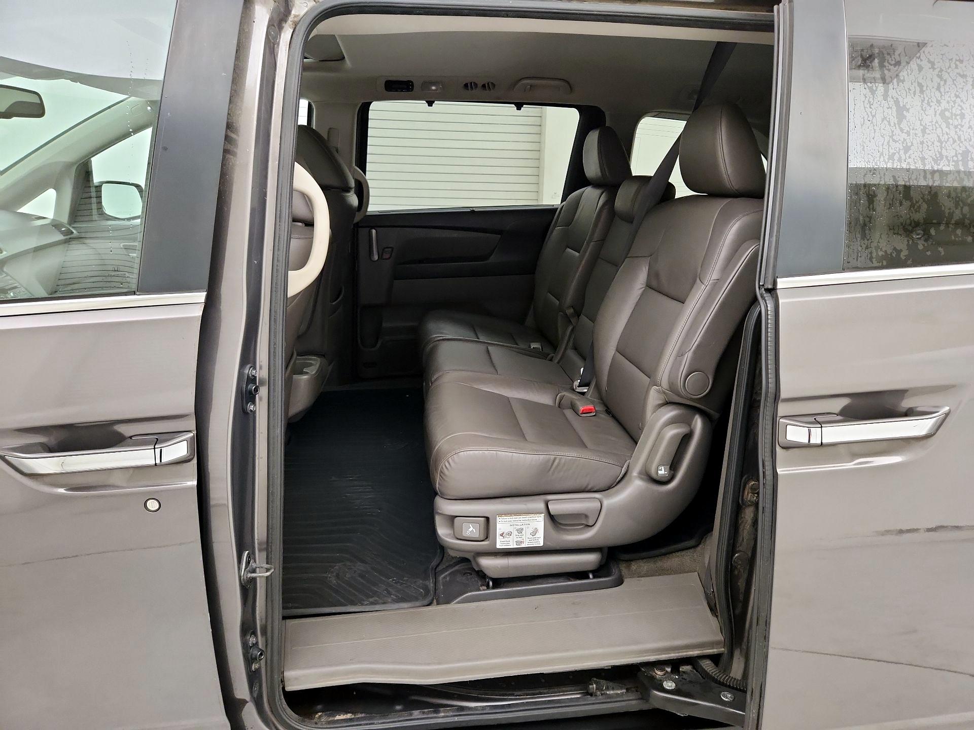 Thumbnail: 2013 Honda Odyssey - 20
