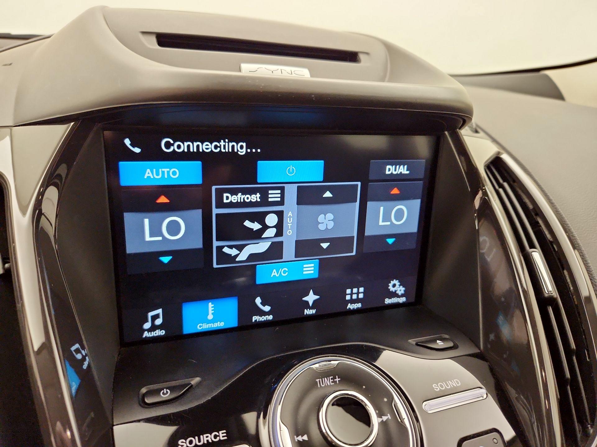 Thumbnail: 2016 Ford Escape - 17