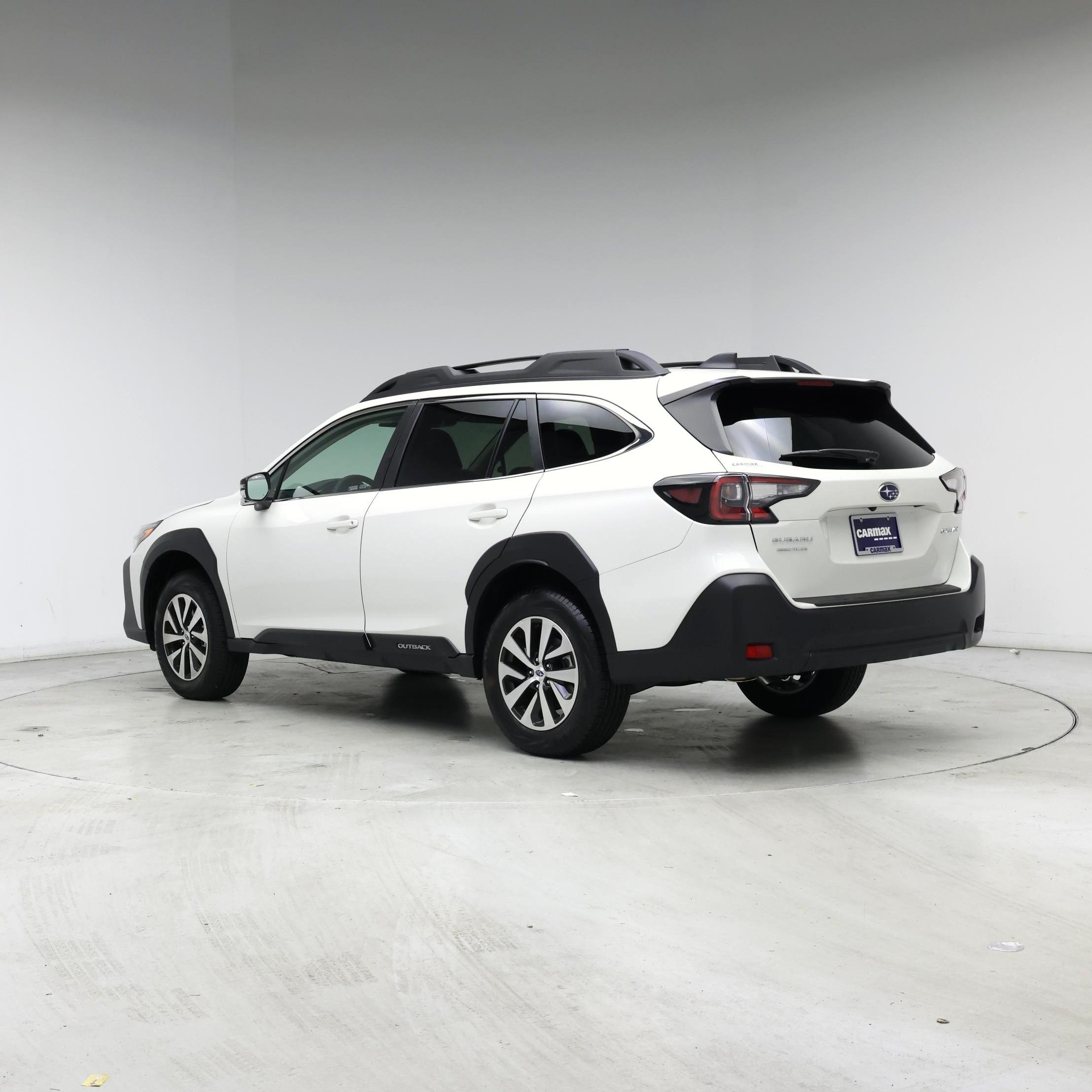 Thumbnail: 2025 Subaru Outback - 2