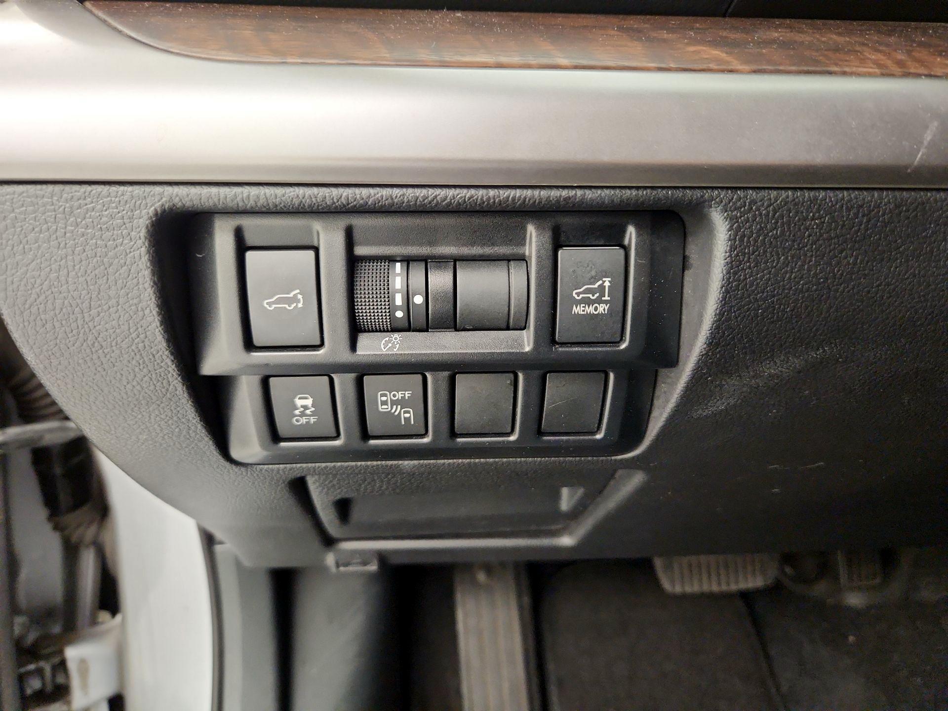 Thumbnail: 2015 Subaru Outback - 13