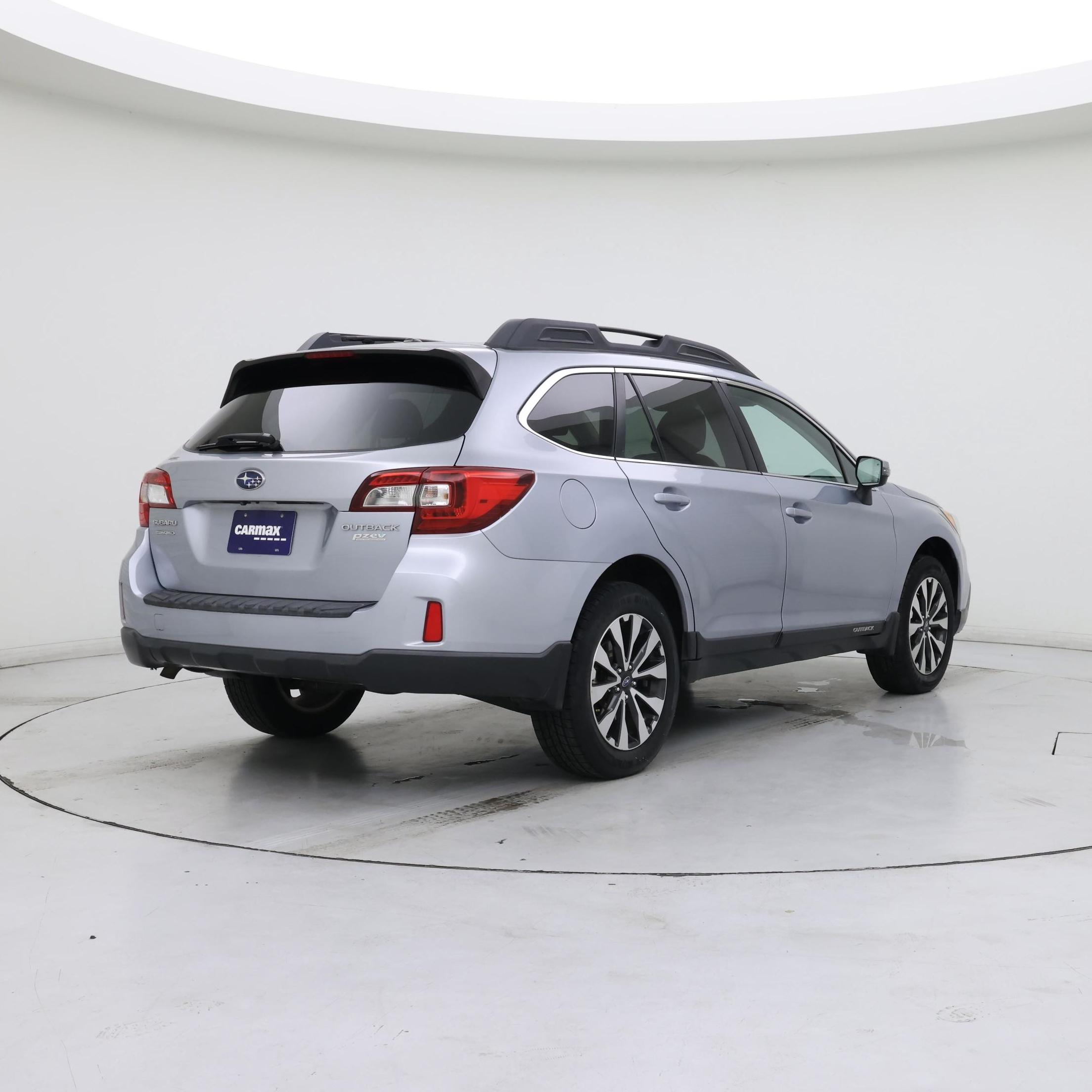 Thumbnail: 2015 Subaru Outback - 8