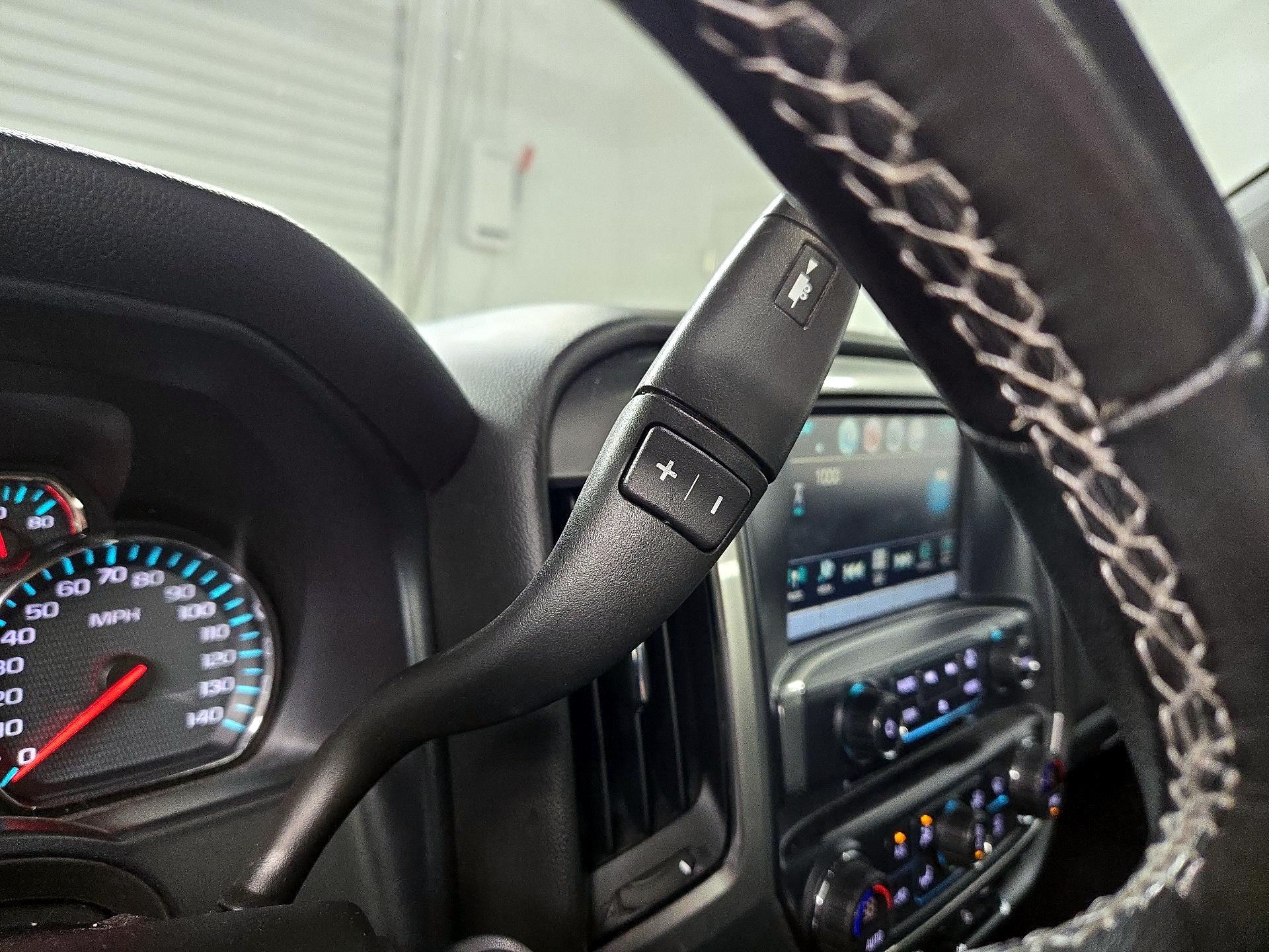 Thumbnail: 2019 Chevrolet Silverado 2500 - 17