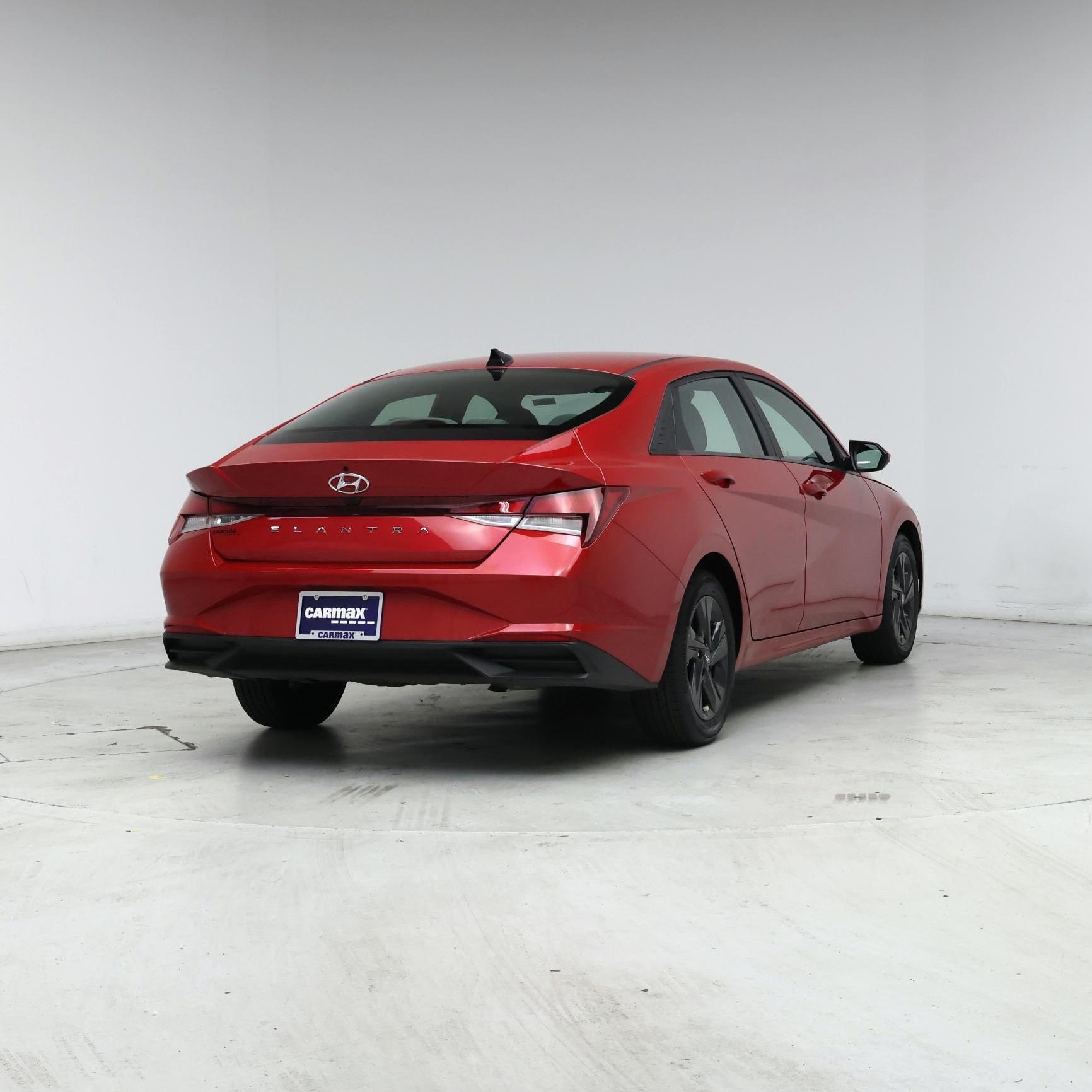 Thumbnail: 2023 Hyundai Elantra - 8