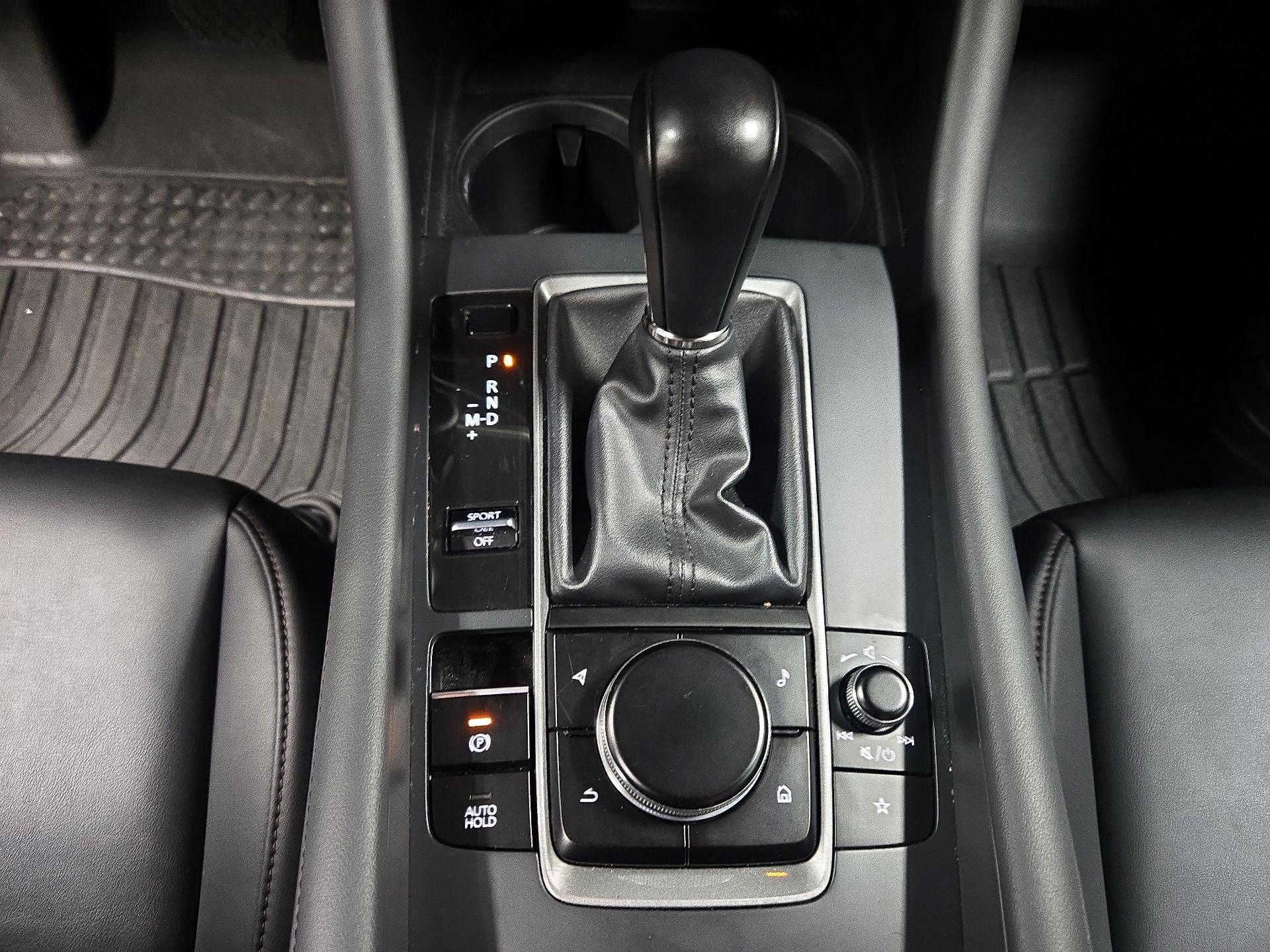 Thumbnail: 2021 Mazda Mazda3 - 18