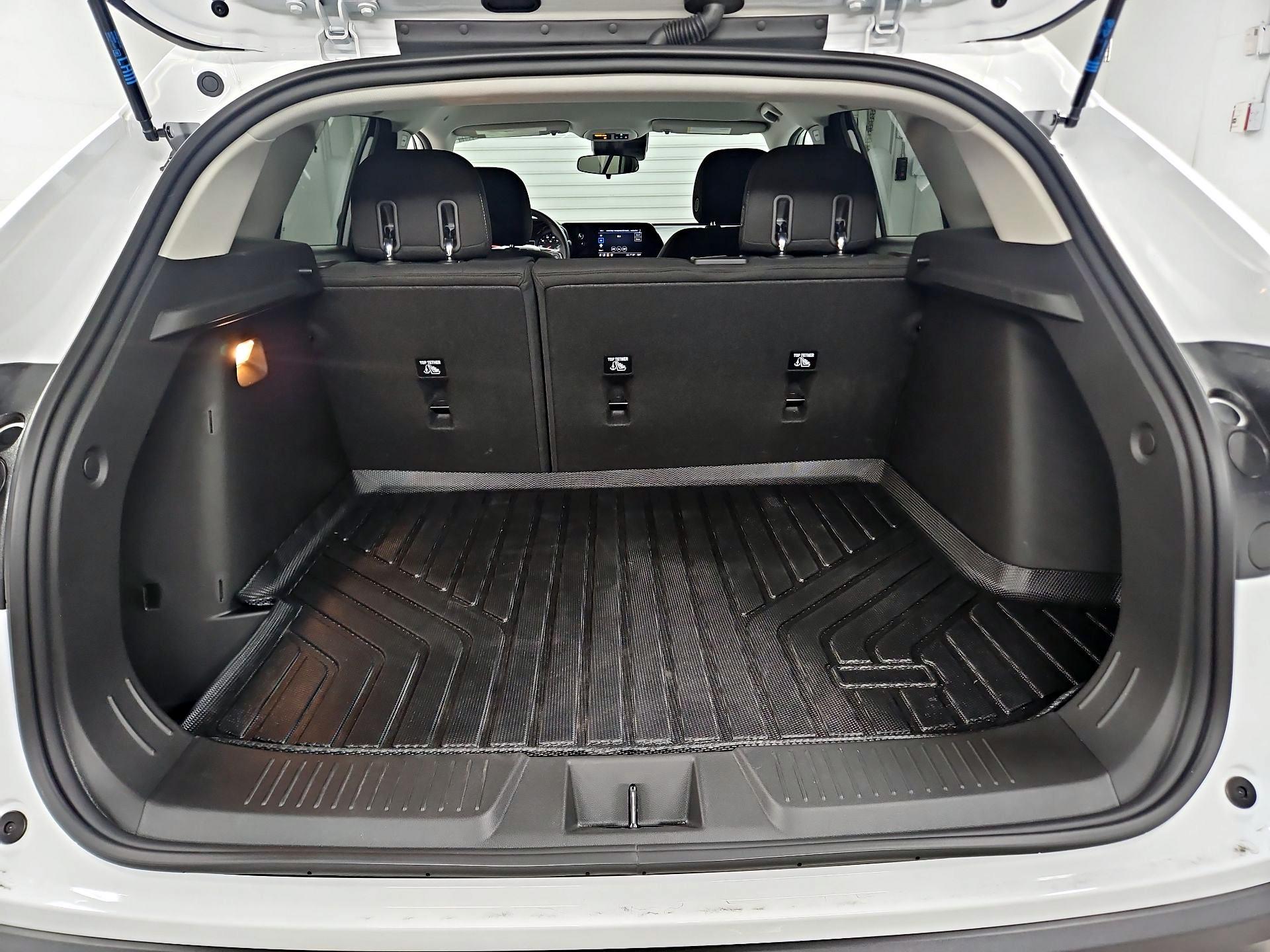 Thumbnail: 2024 Chevrolet Trax - 20