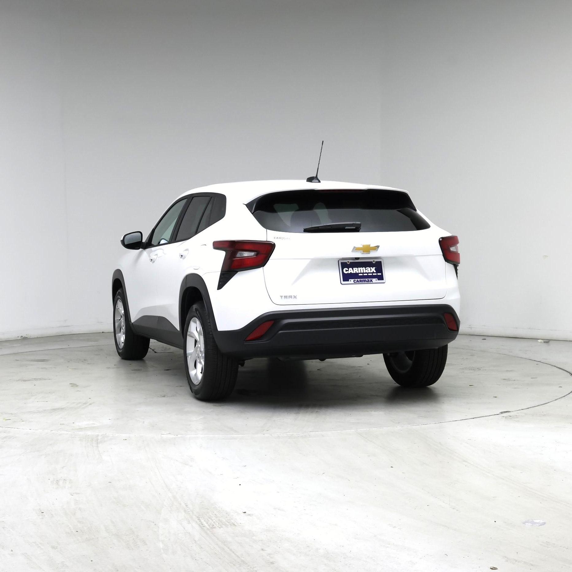 Thumbnail: 2024 Chevrolet Trax - 6