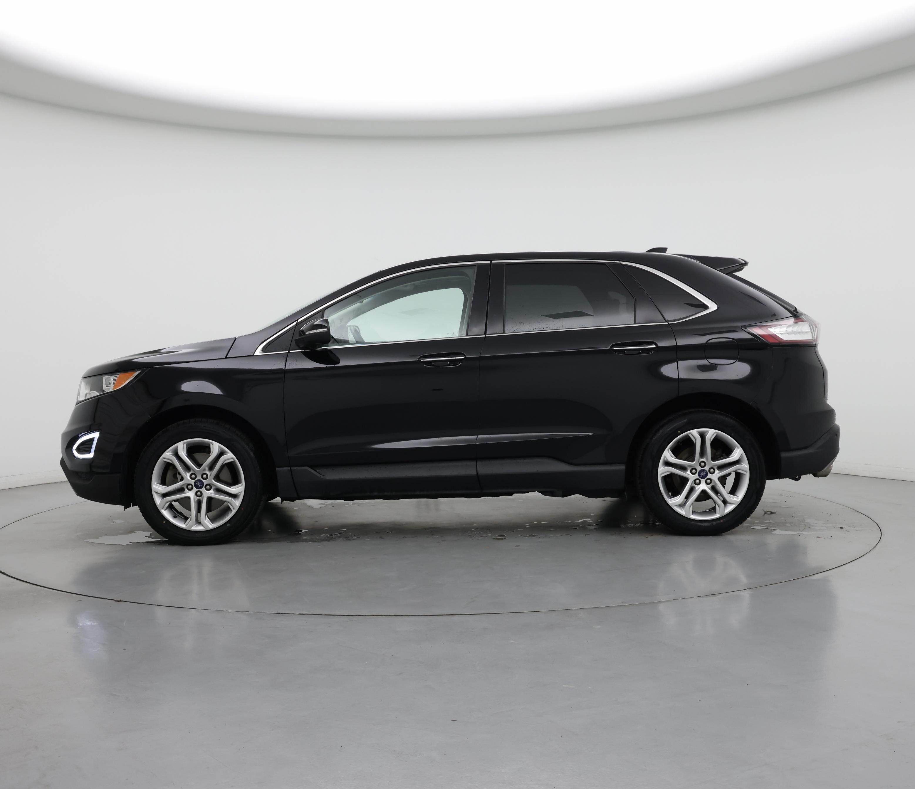 Thumbnail: 2017 Ford Edge - 3