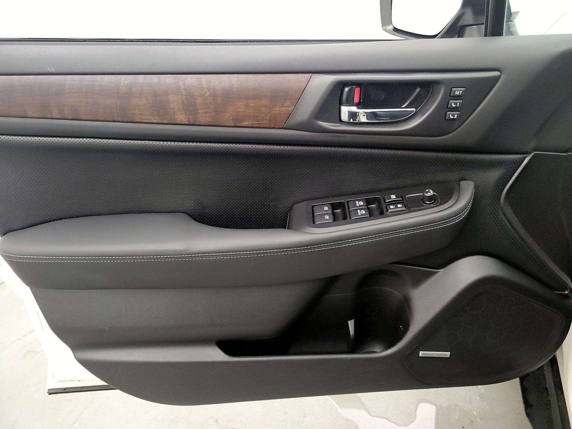 Thumbnail: 2016 Subaru Outback - 12