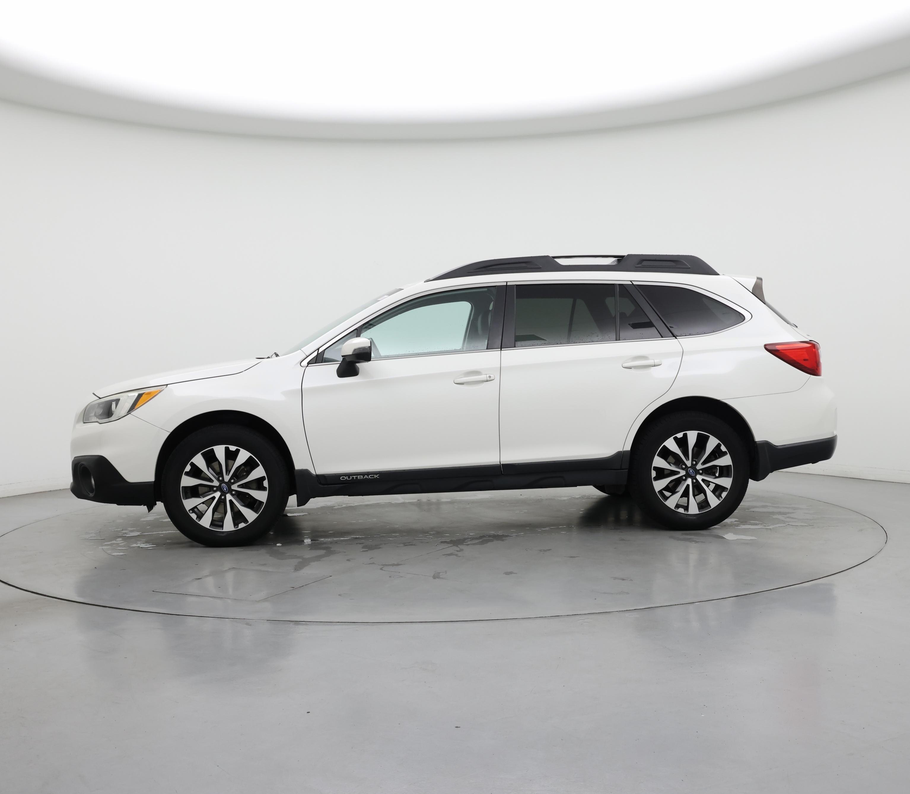 Thumbnail: 2016 Subaru Outback - 3
