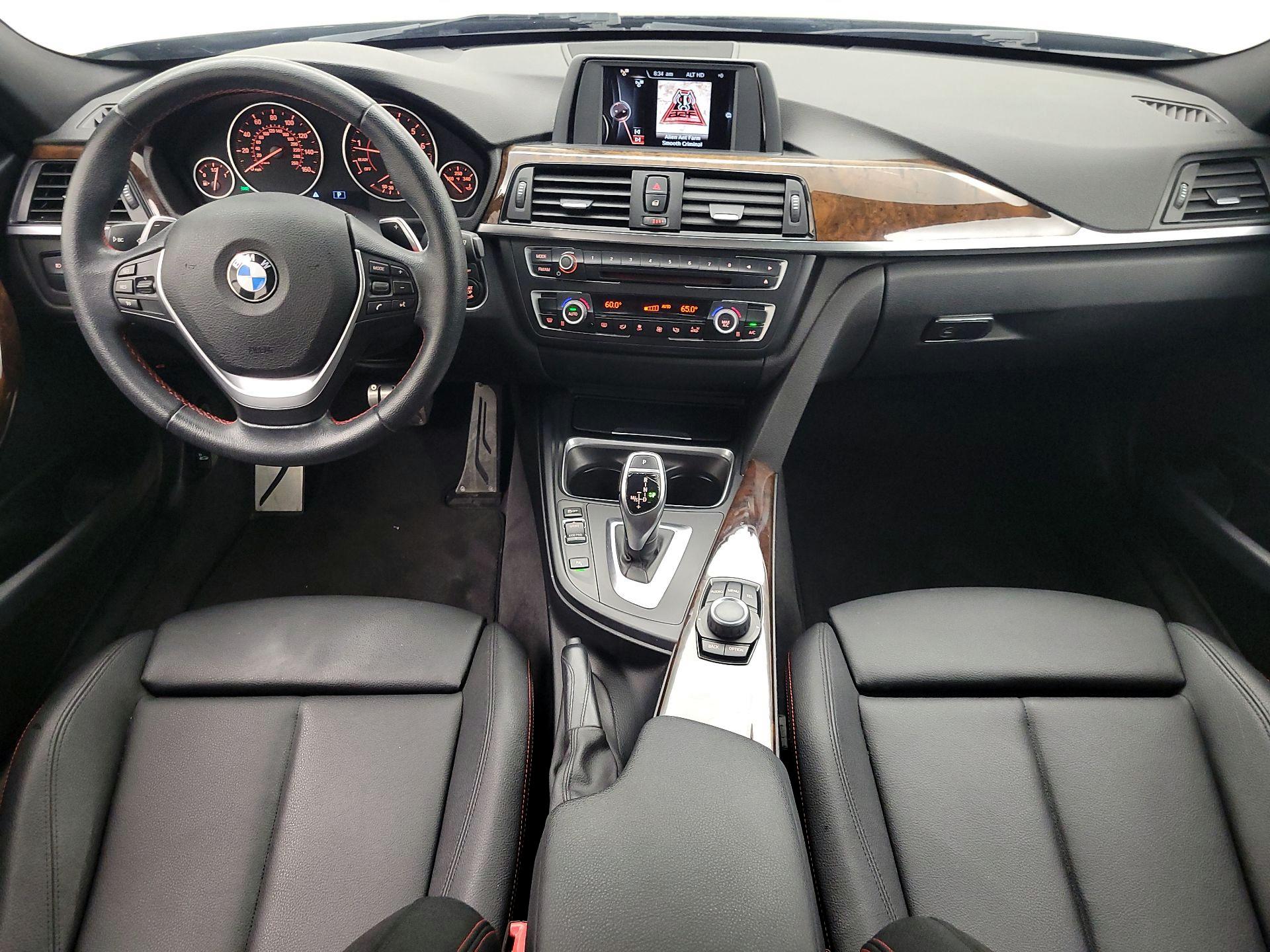 Thumbnail: 2015 BMW 3 Series - 9
