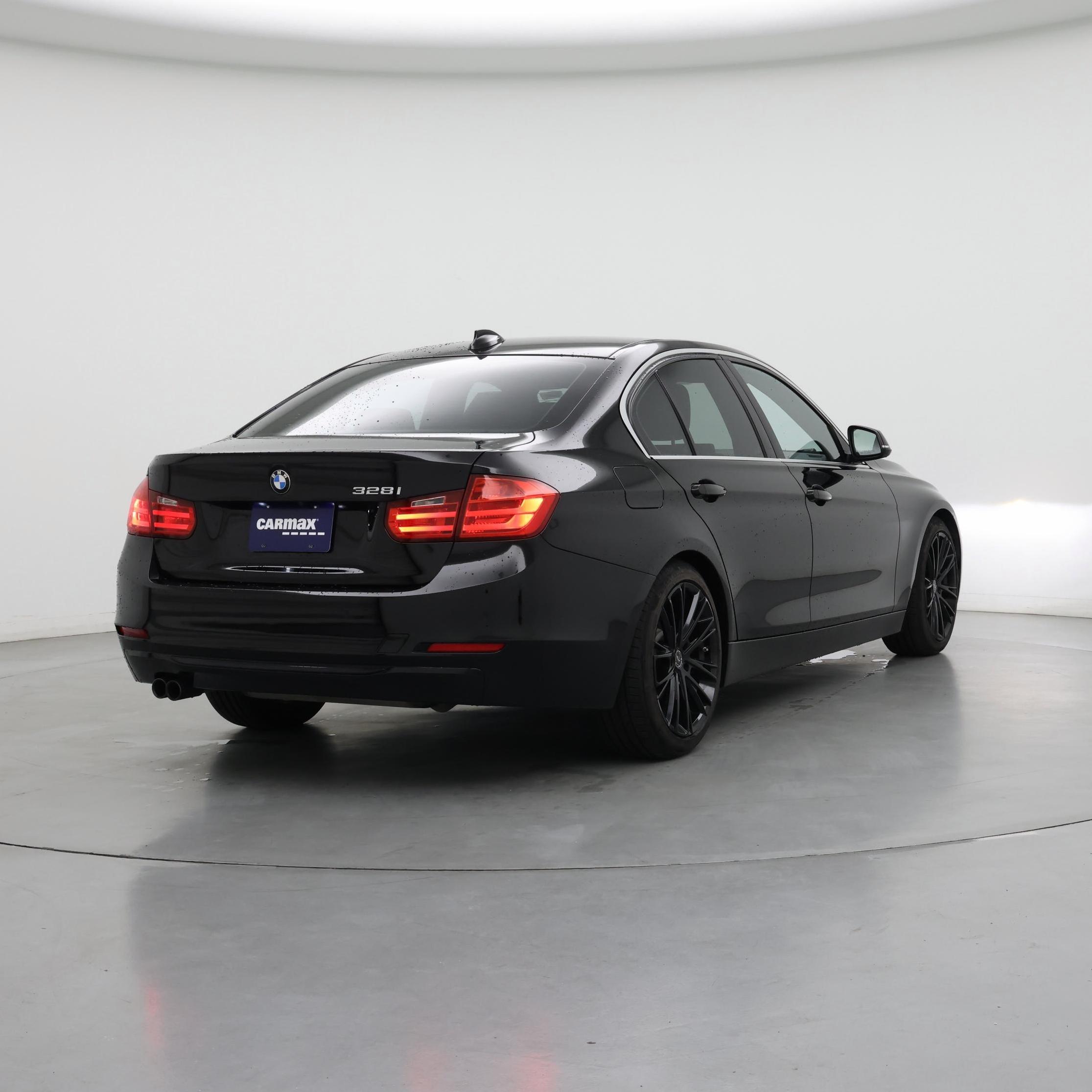 Thumbnail: 2015 BMW 3 Series - 8