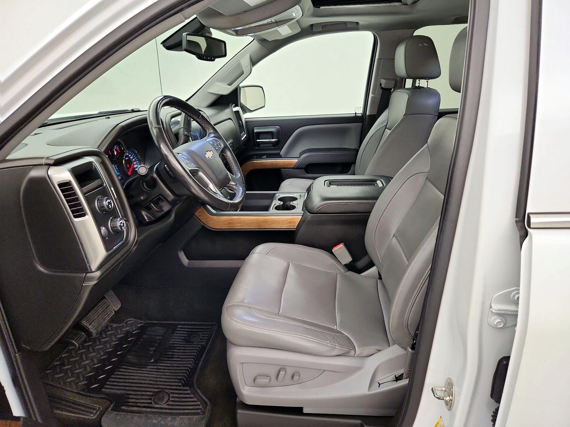 Thumbnail: 2018 Chevrolet Silverado 1500 - 11