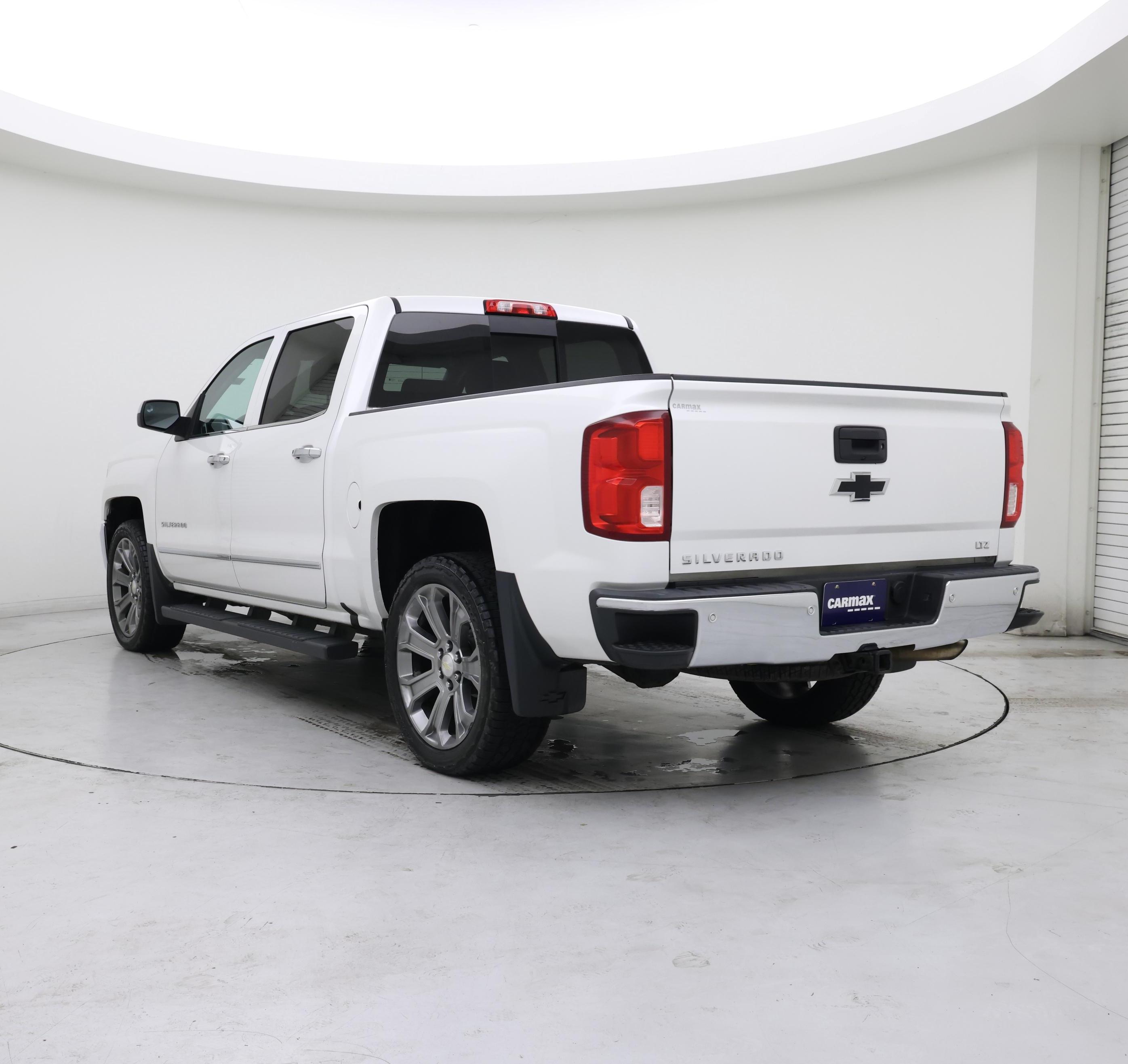 Thumbnail: 2018 Chevrolet Silverado 1500 - 2