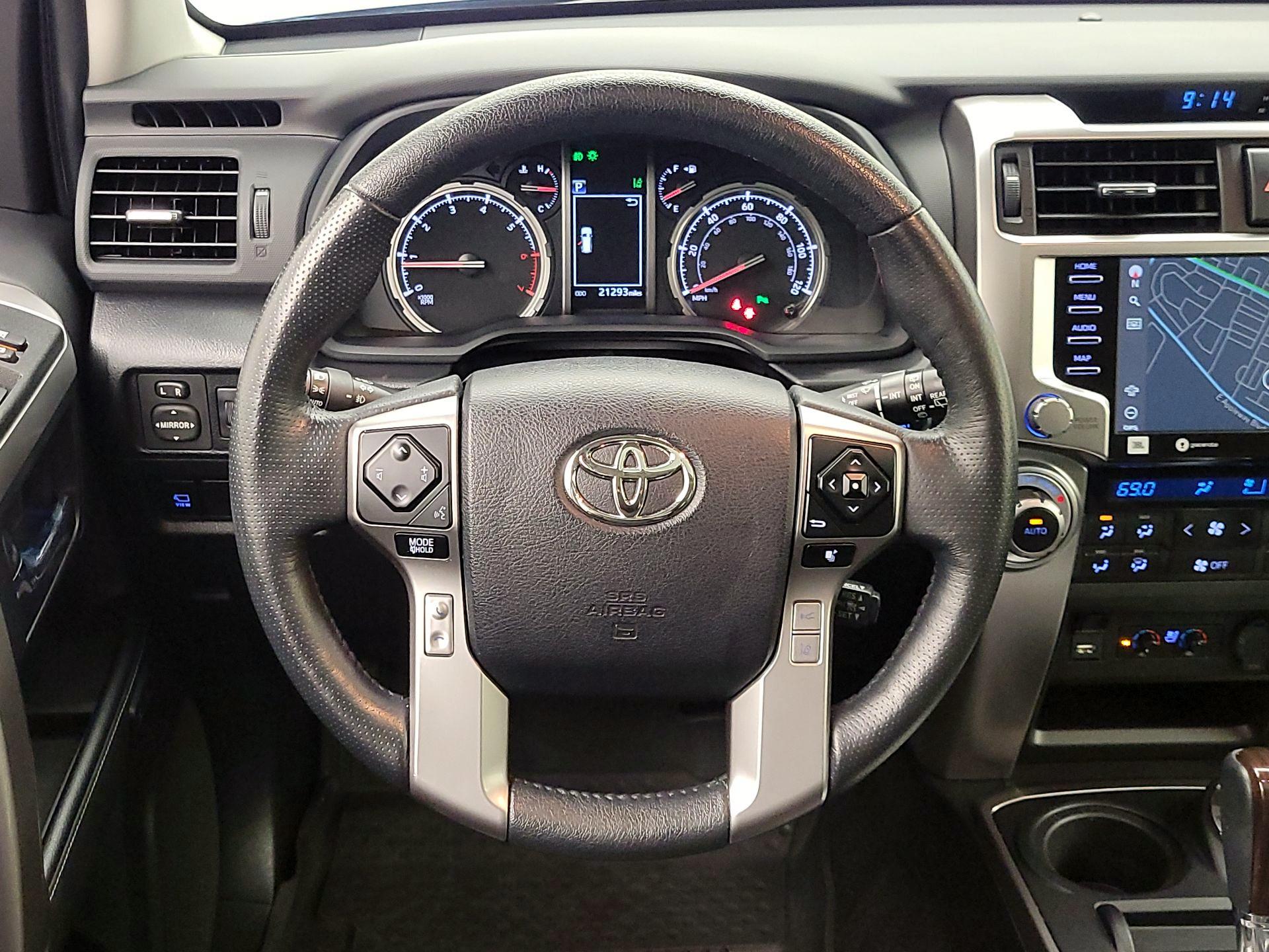 Thumbnail: 2023 Toyota 4Runner - 10