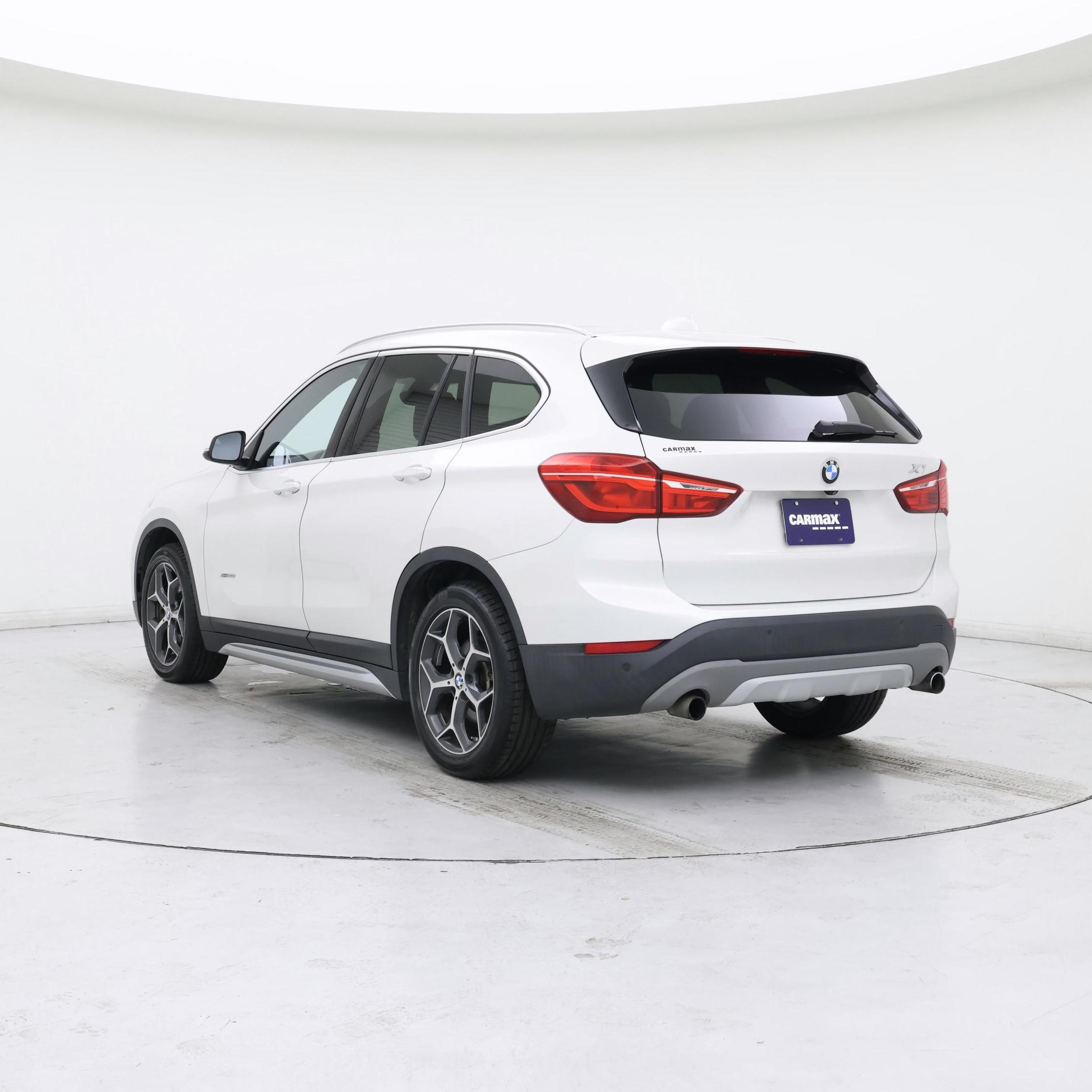 Thumbnail: 2016 BMW X1 - 2