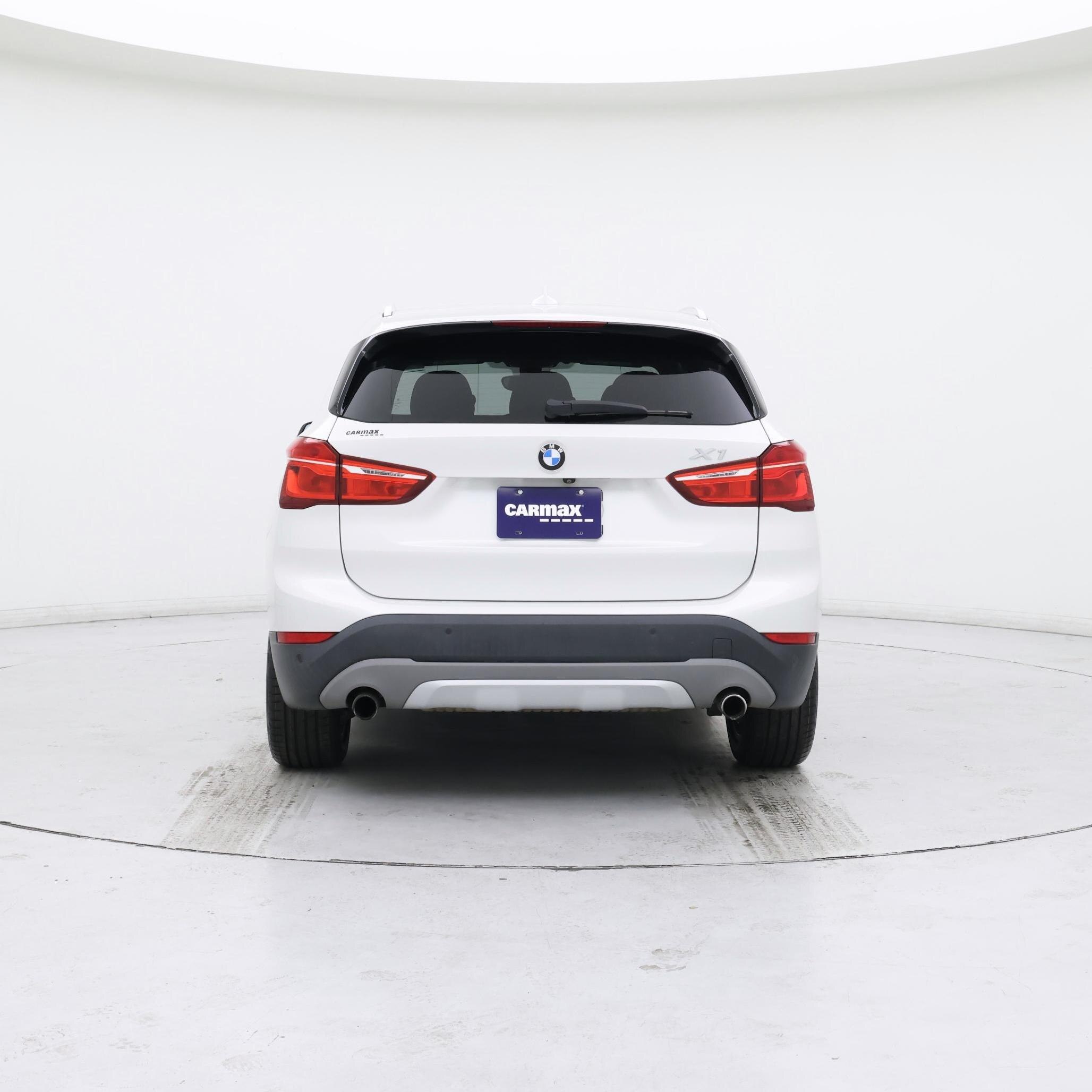 Thumbnail: 2016 BMW X1 - 6