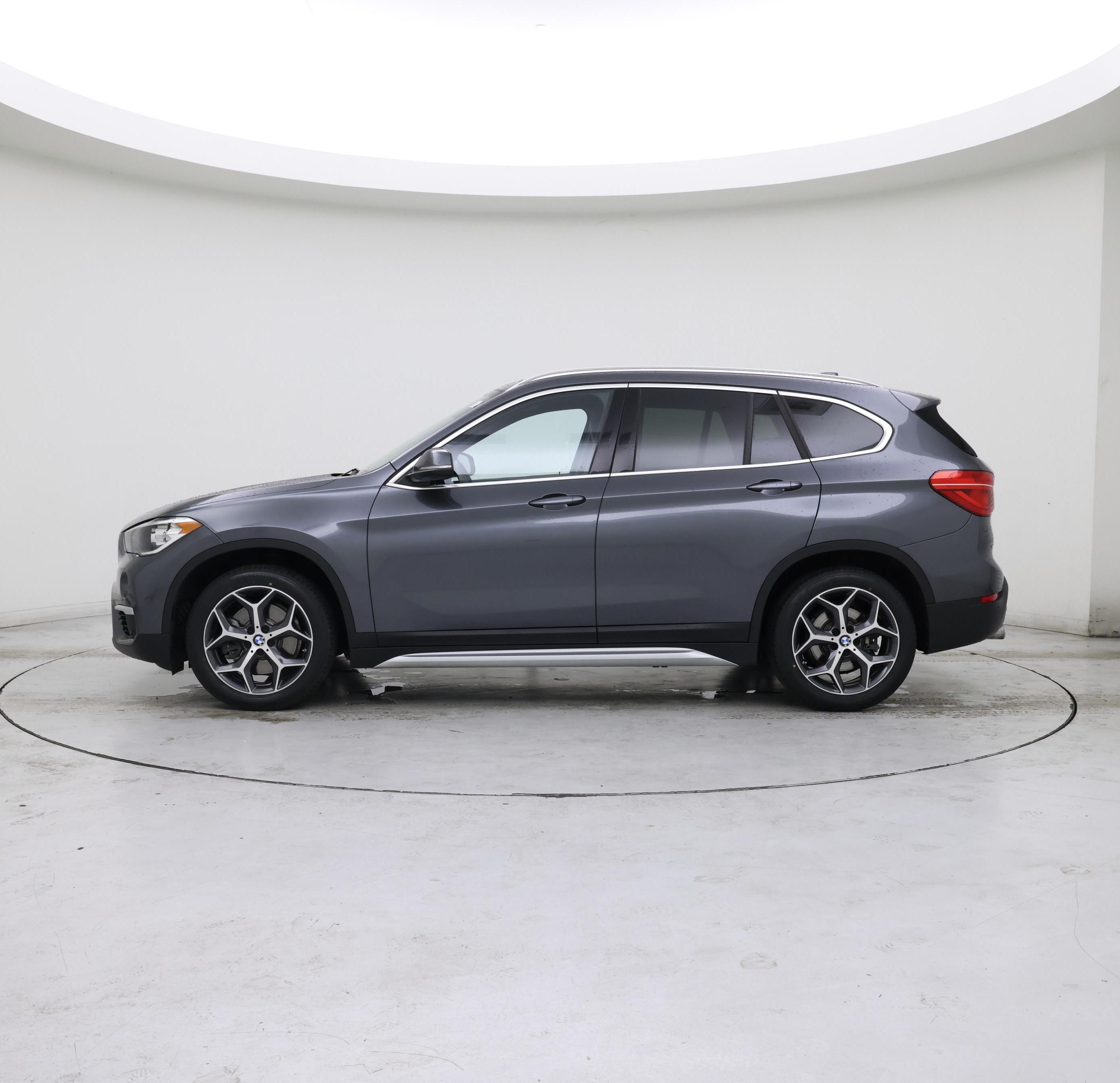 Thumbnail: 2019 BMW X1 - 3