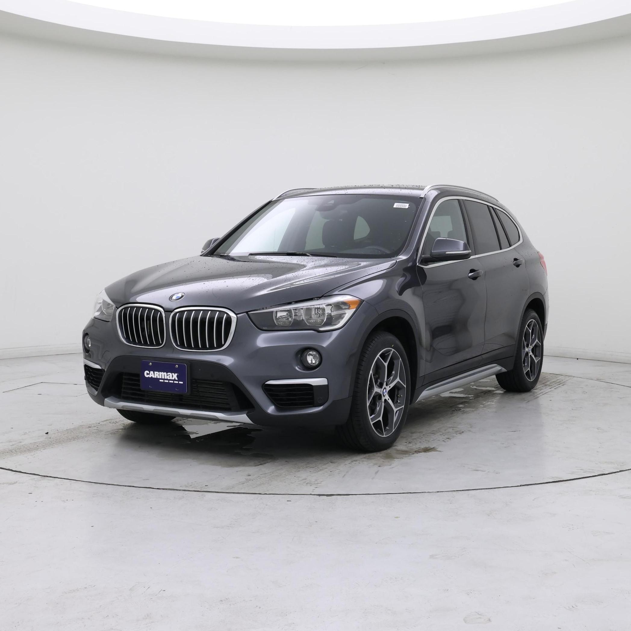 Thumbnail: 2019 BMW X1 - 4