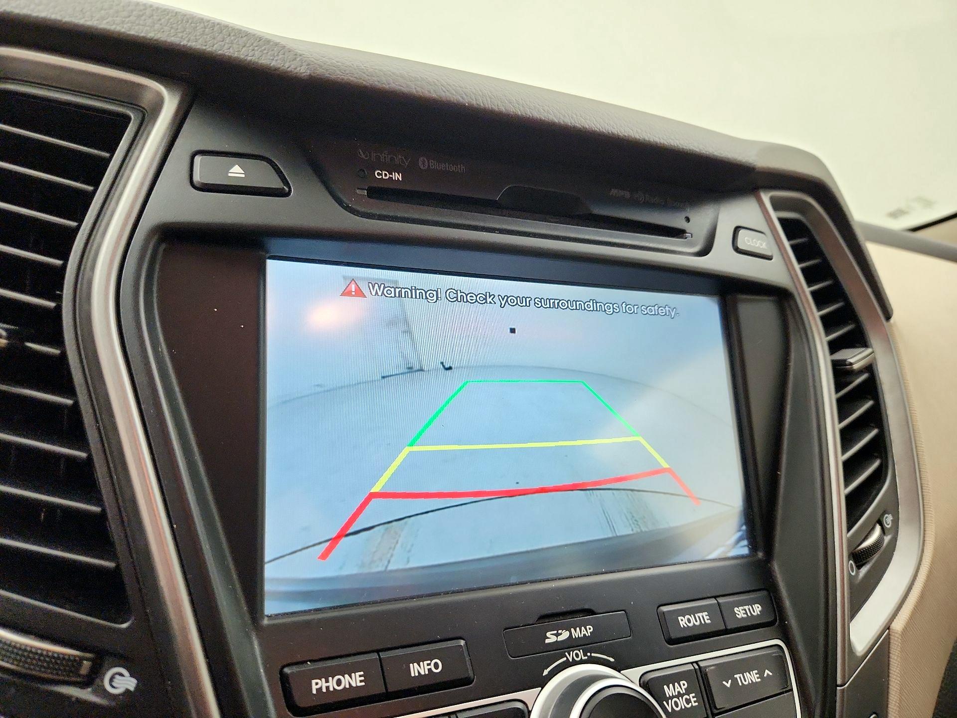 Thumbnail: 2015 Hyundai Santa Fe - 14