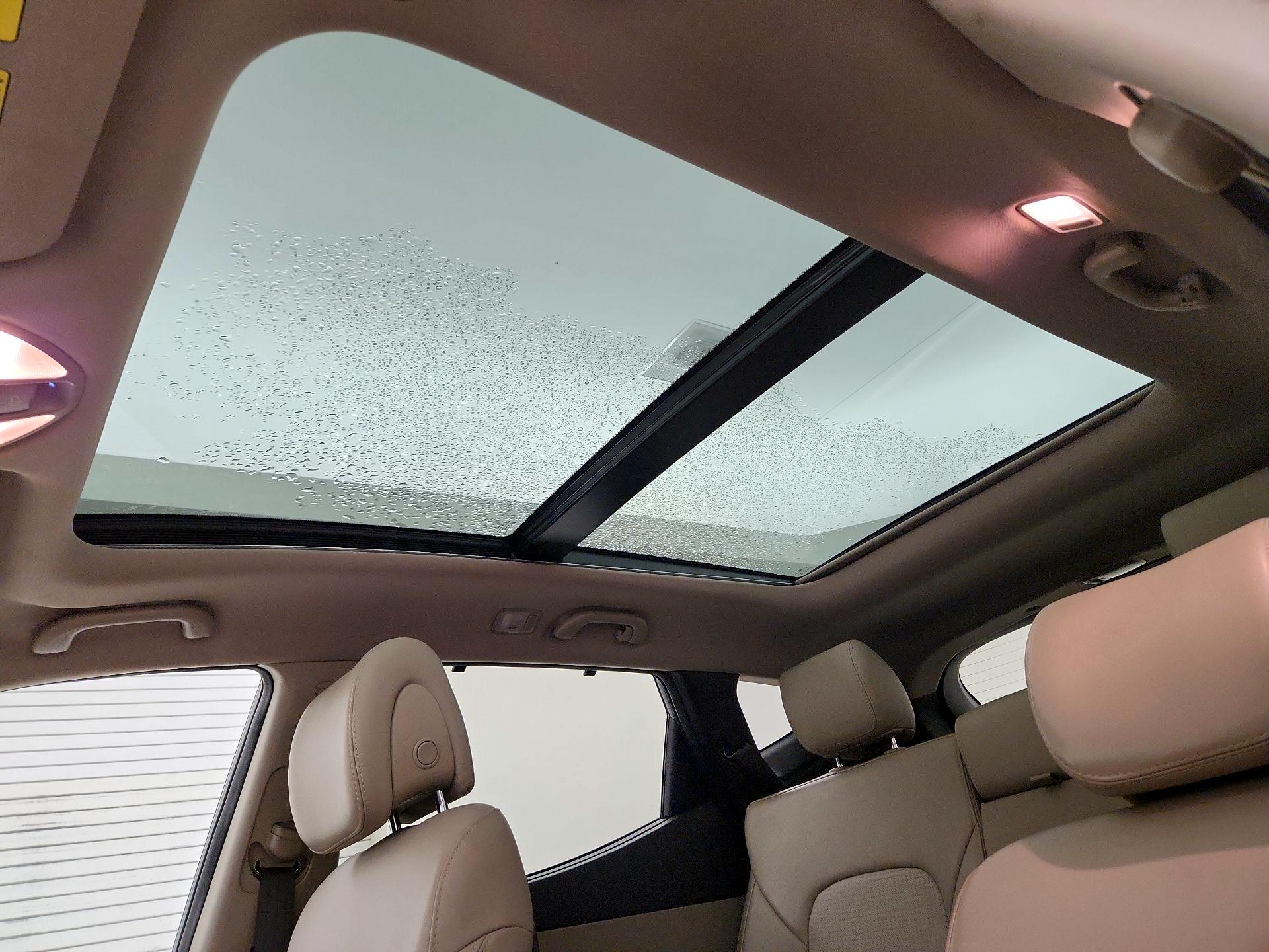 Thumbnail: 2015 Hyundai Santa Fe - 19