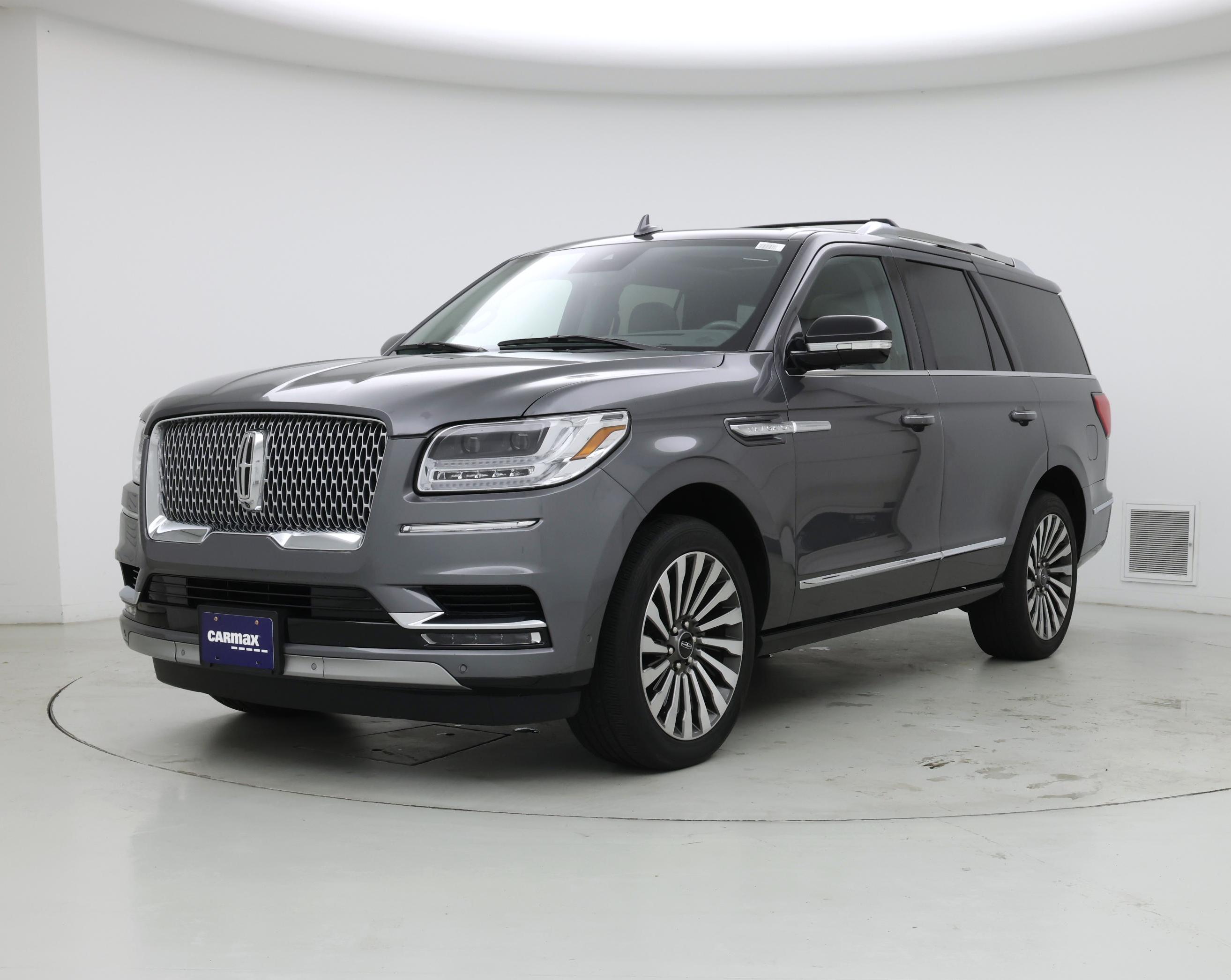 Thumbnail: 2021 Lincoln Navigator - 4