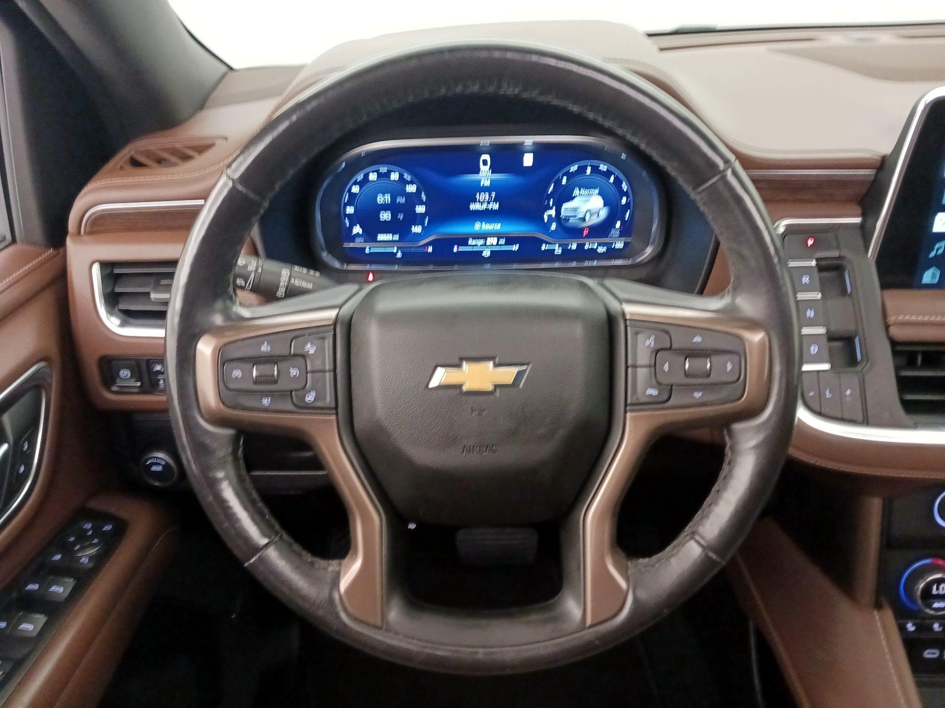 Thumbnail: 2022 Chevrolet Suburban - 10