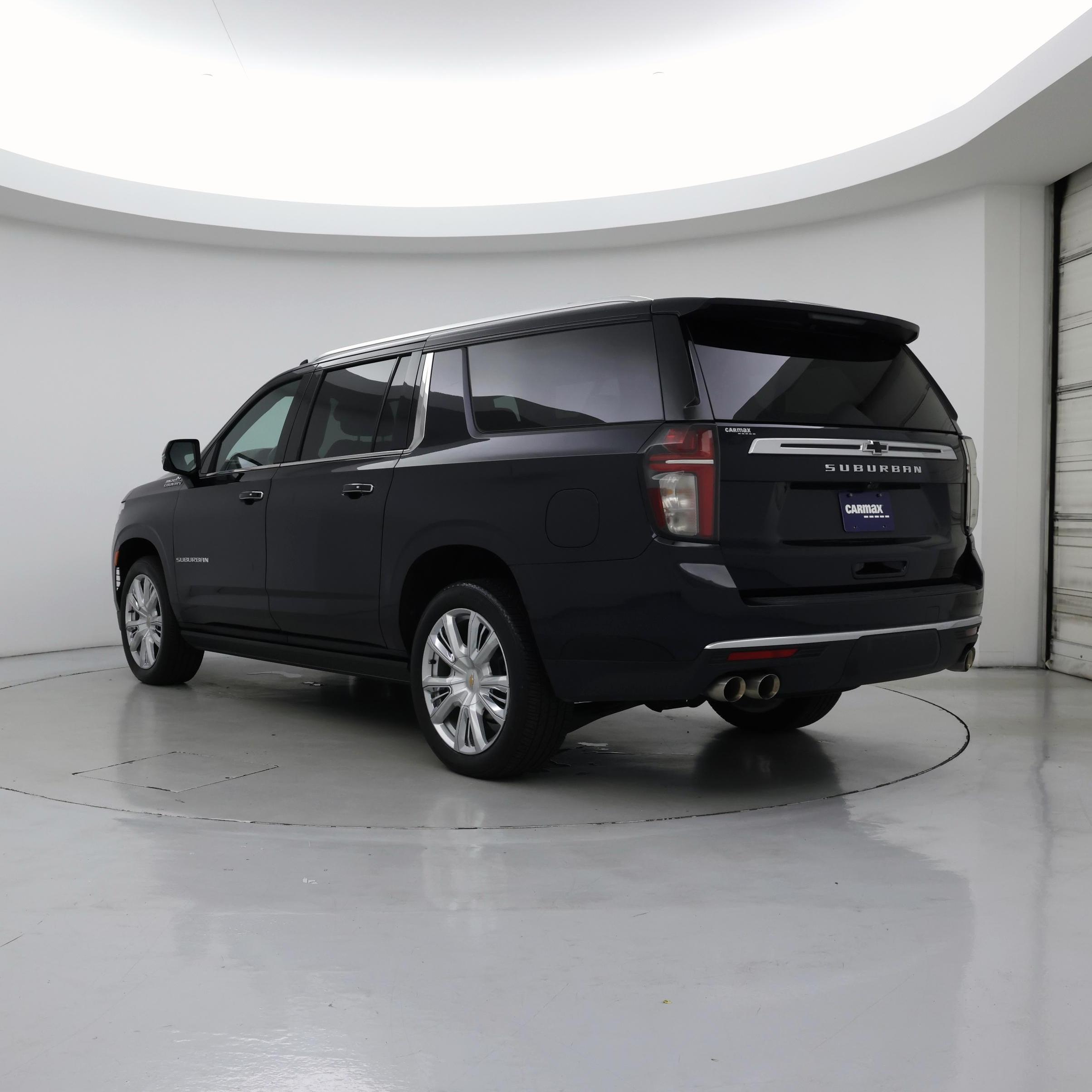 Thumbnail: 2022 Chevrolet Suburban - 2