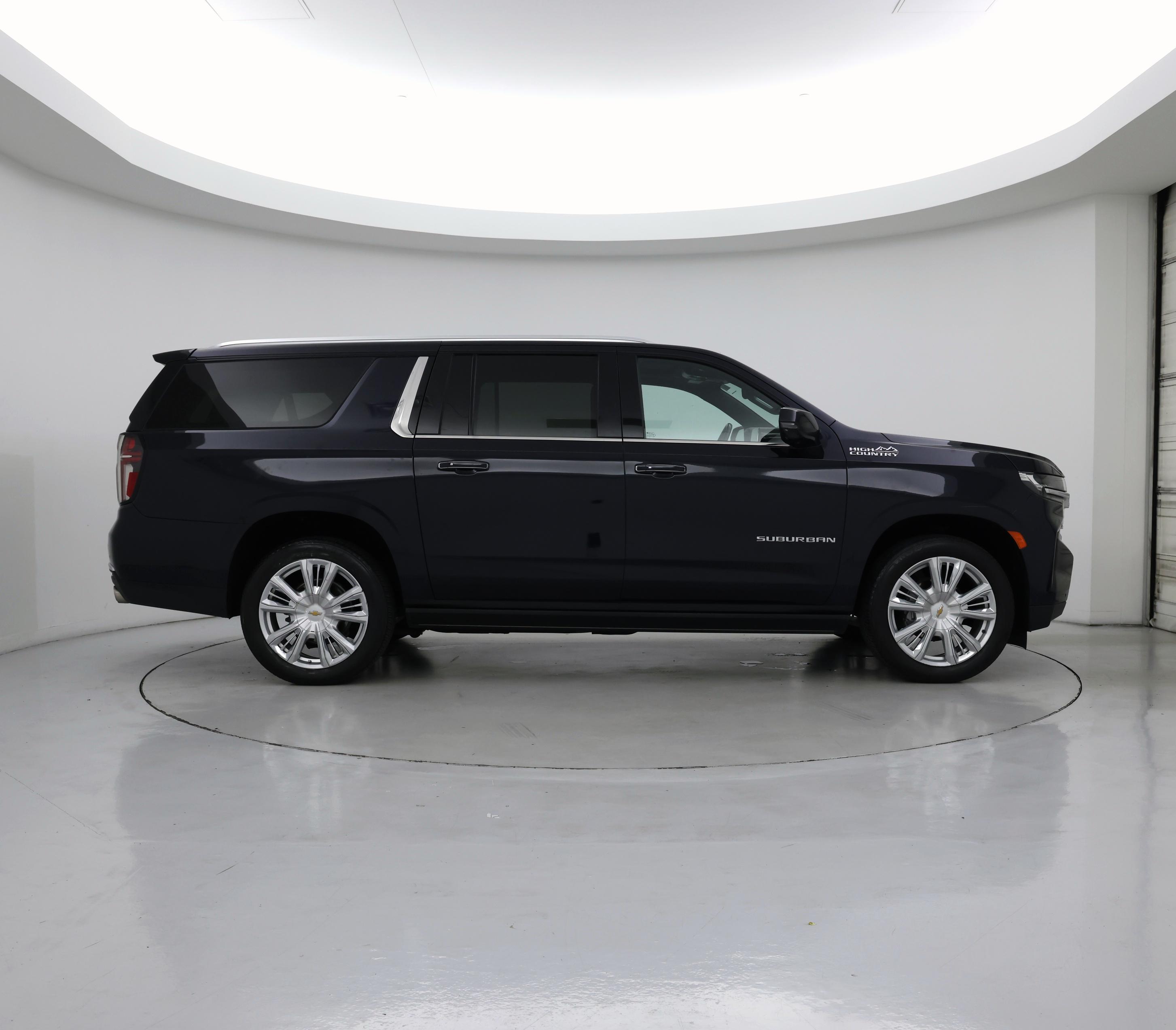 Thumbnail: 2022 Chevrolet Suburban - 7