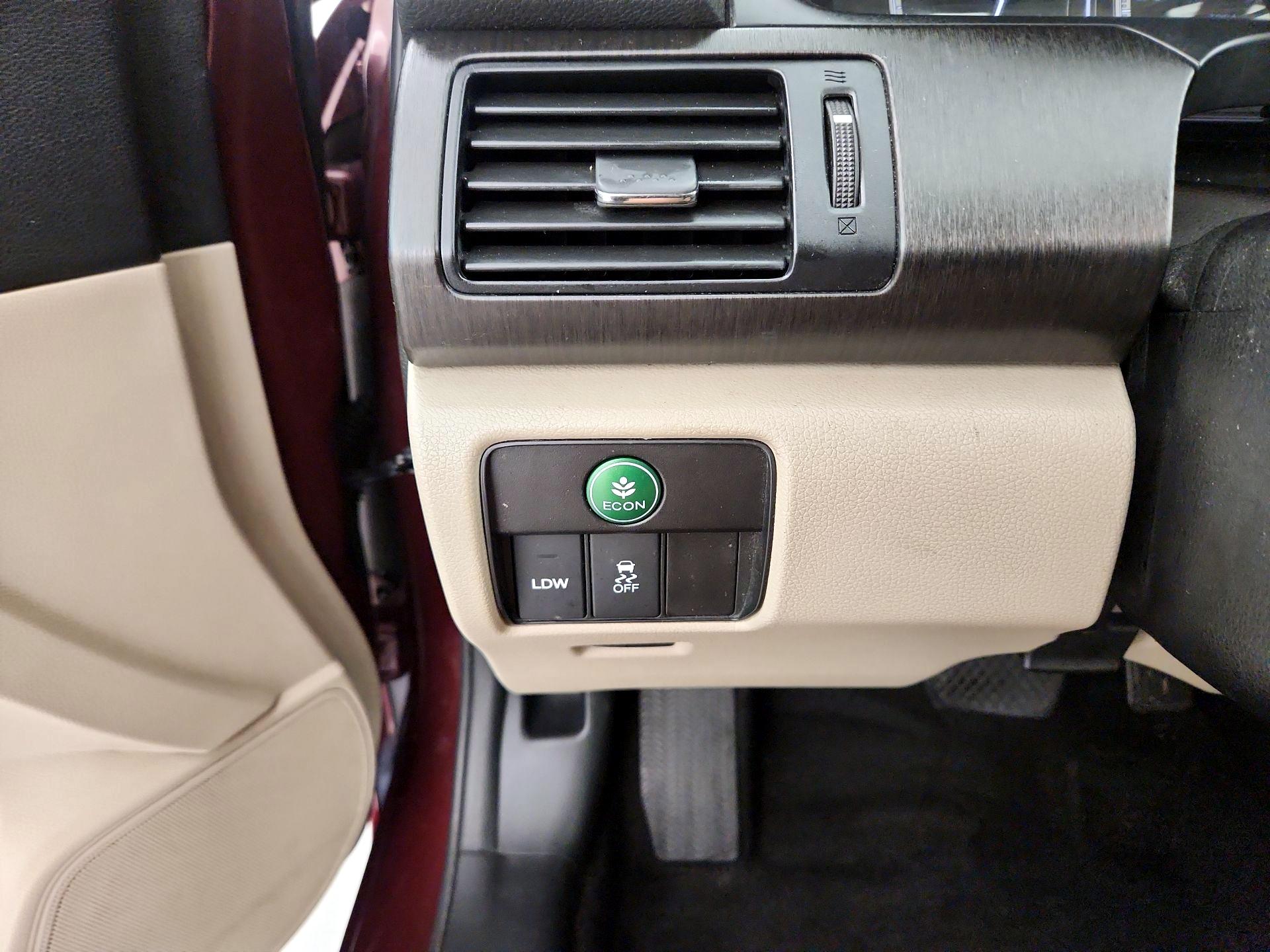 Thumbnail: 2014 Honda Accord - 13
